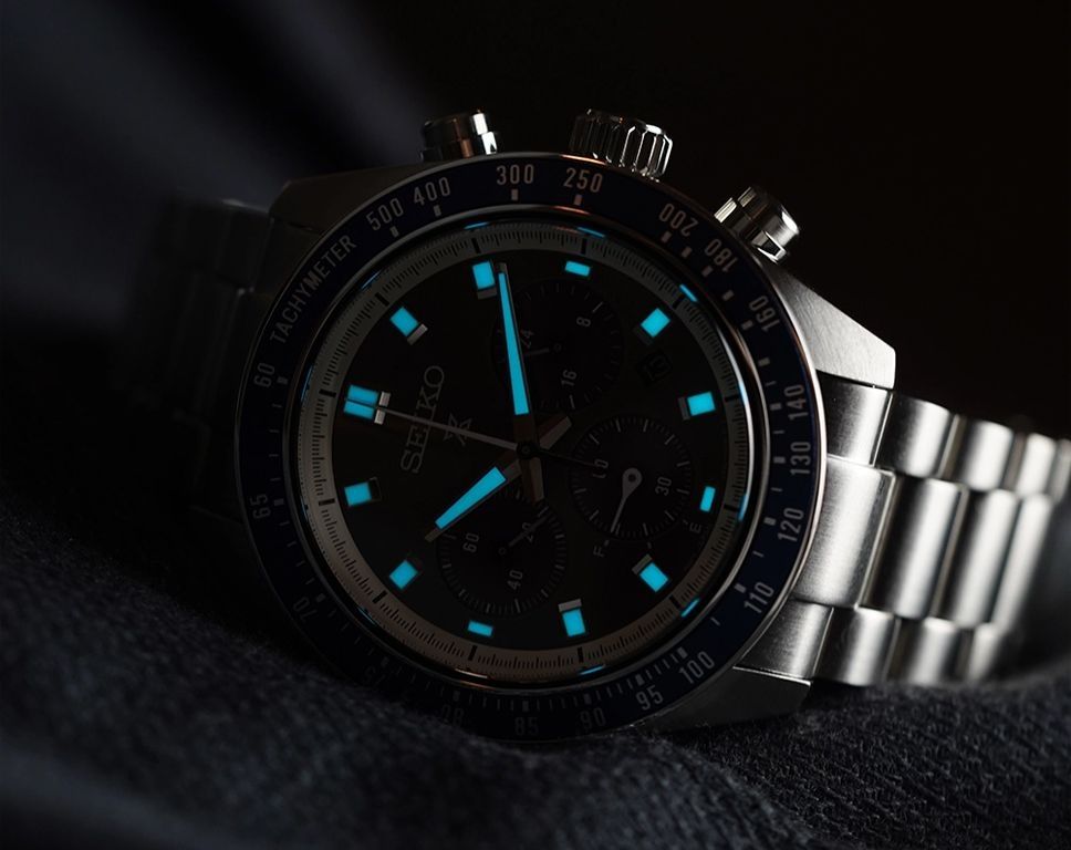 Seiko Chronograph SSC917P1 view 4