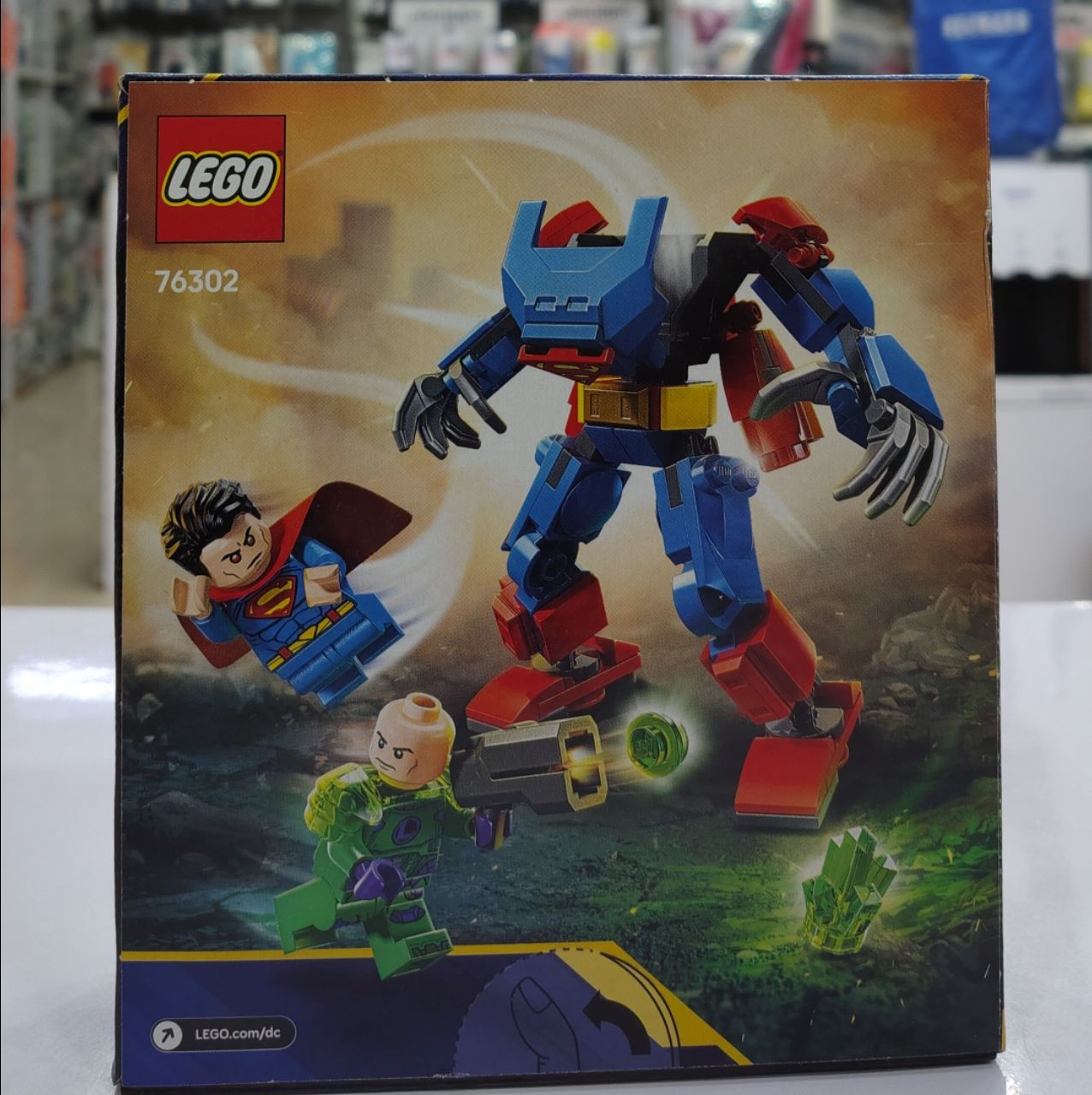LEGO Superman Mech vs. Lex Luthor #76302/6 year Plus view 2