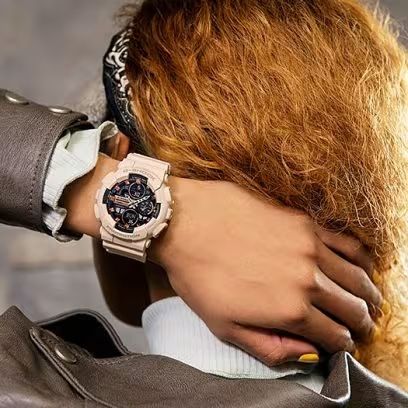 G-Shock GA-700-4A G1061 view 3