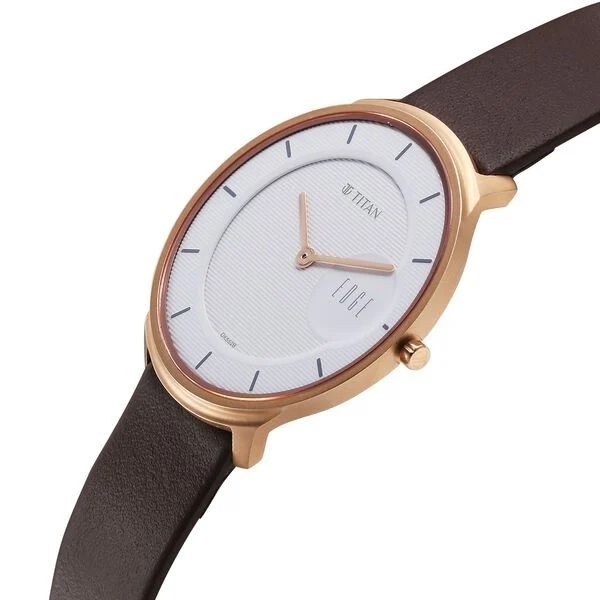 Titan Edge 1843WL01 view 2