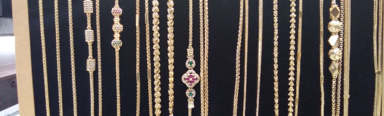 Plain chain