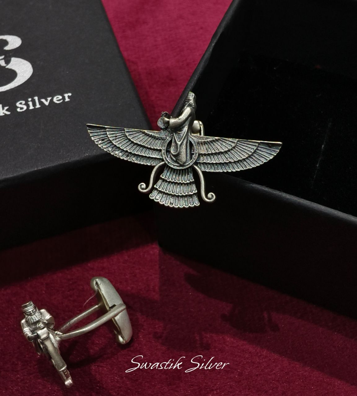 Cufflinks