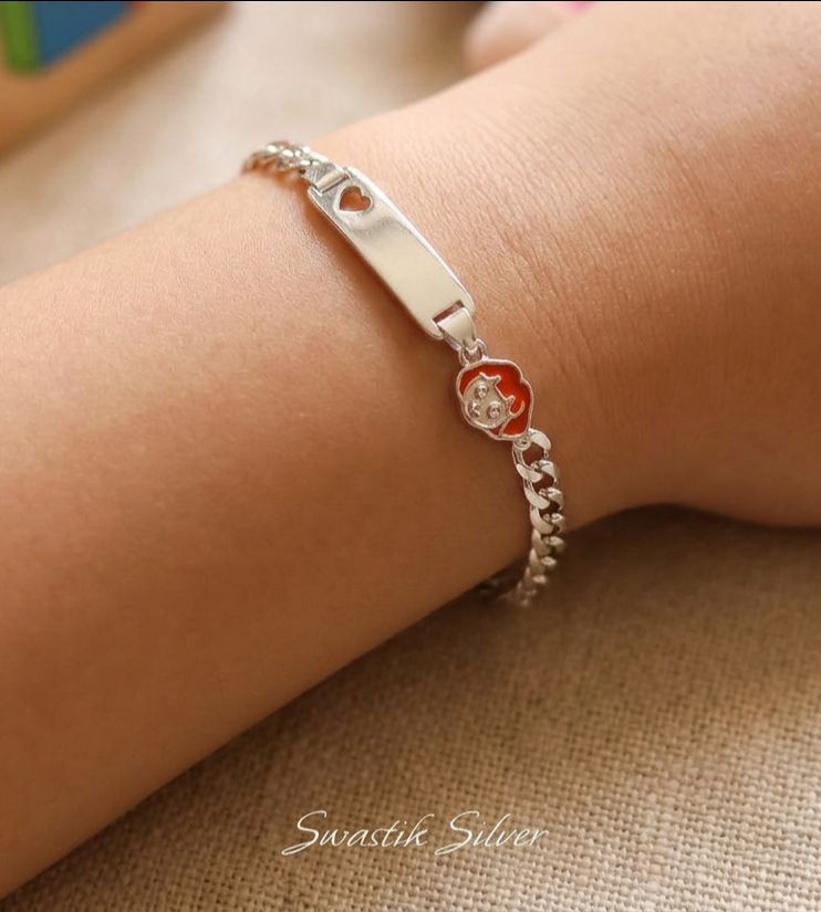 Kid's bracelet