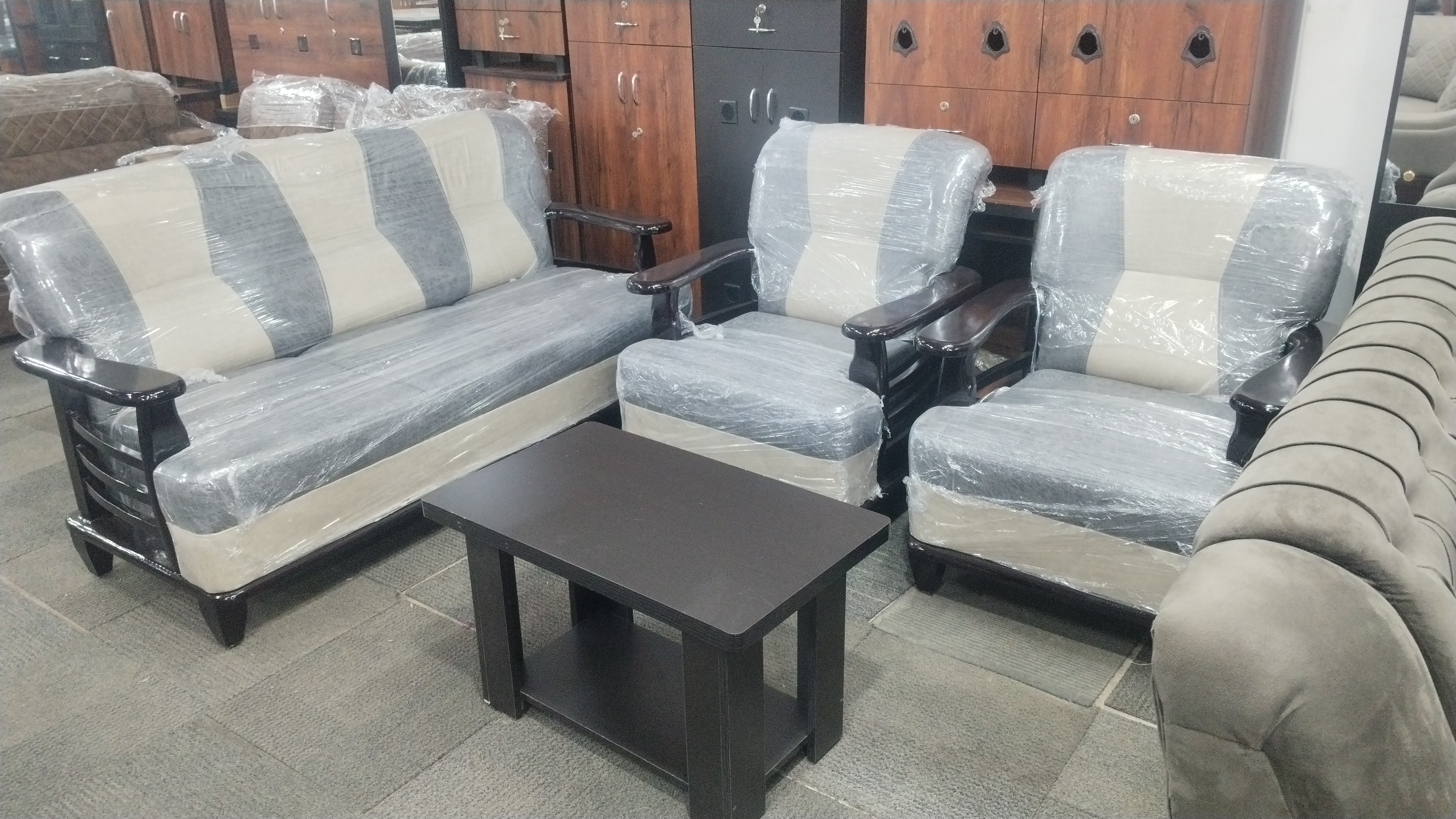 Elegant Living Room Sofa Set view 2