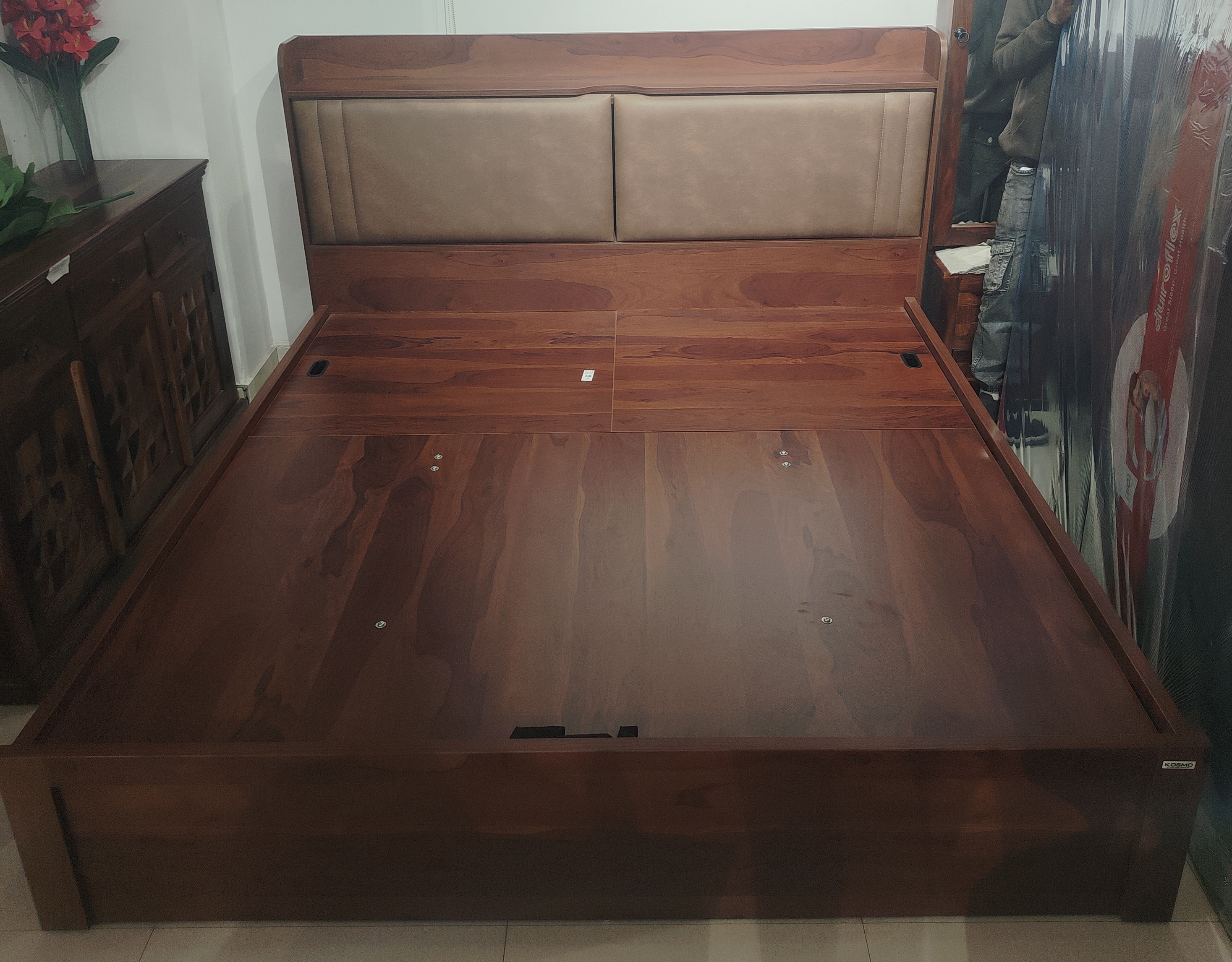 Wooden Storage Bed view 2