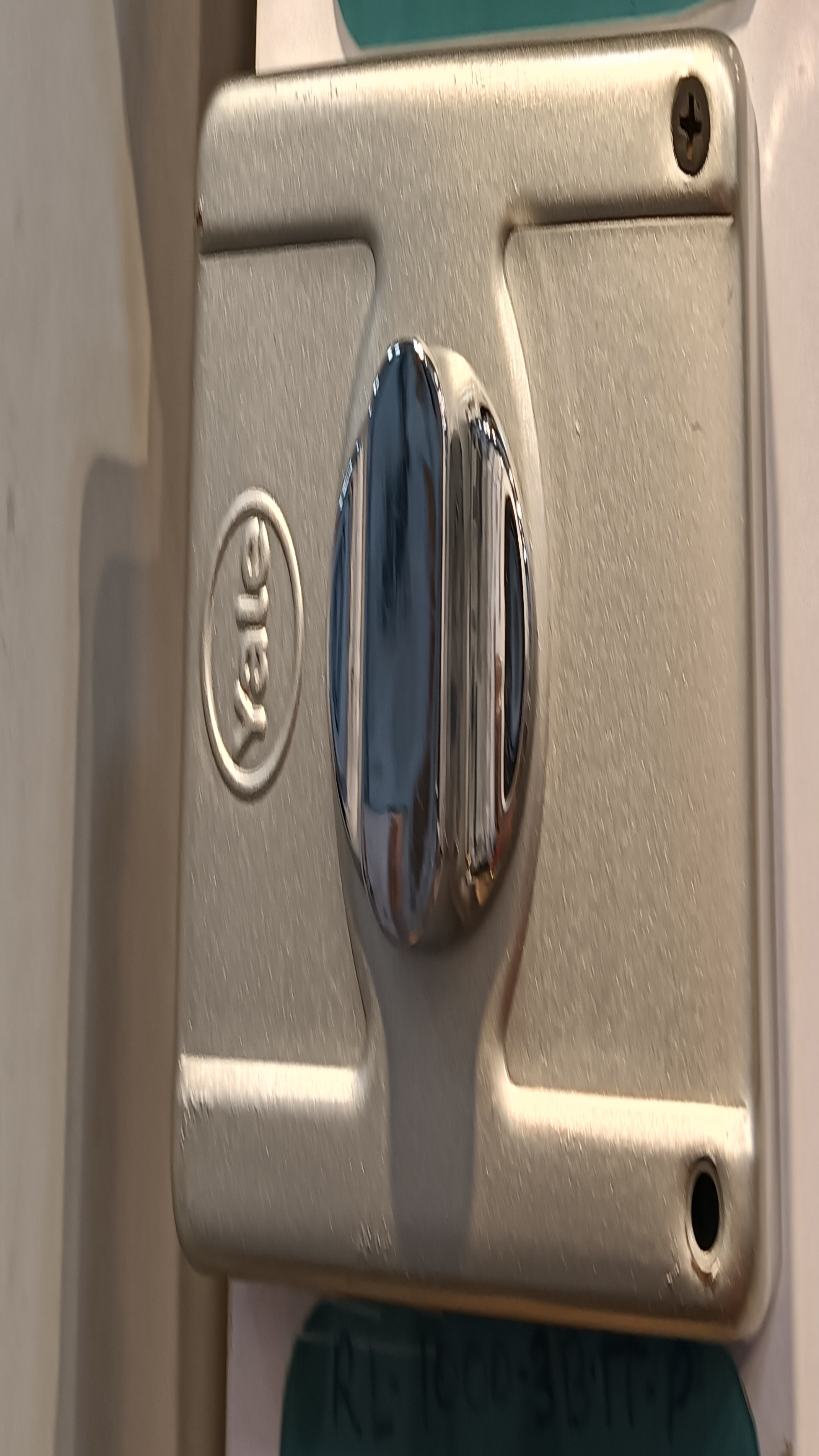 Yale Rim Lock view 2