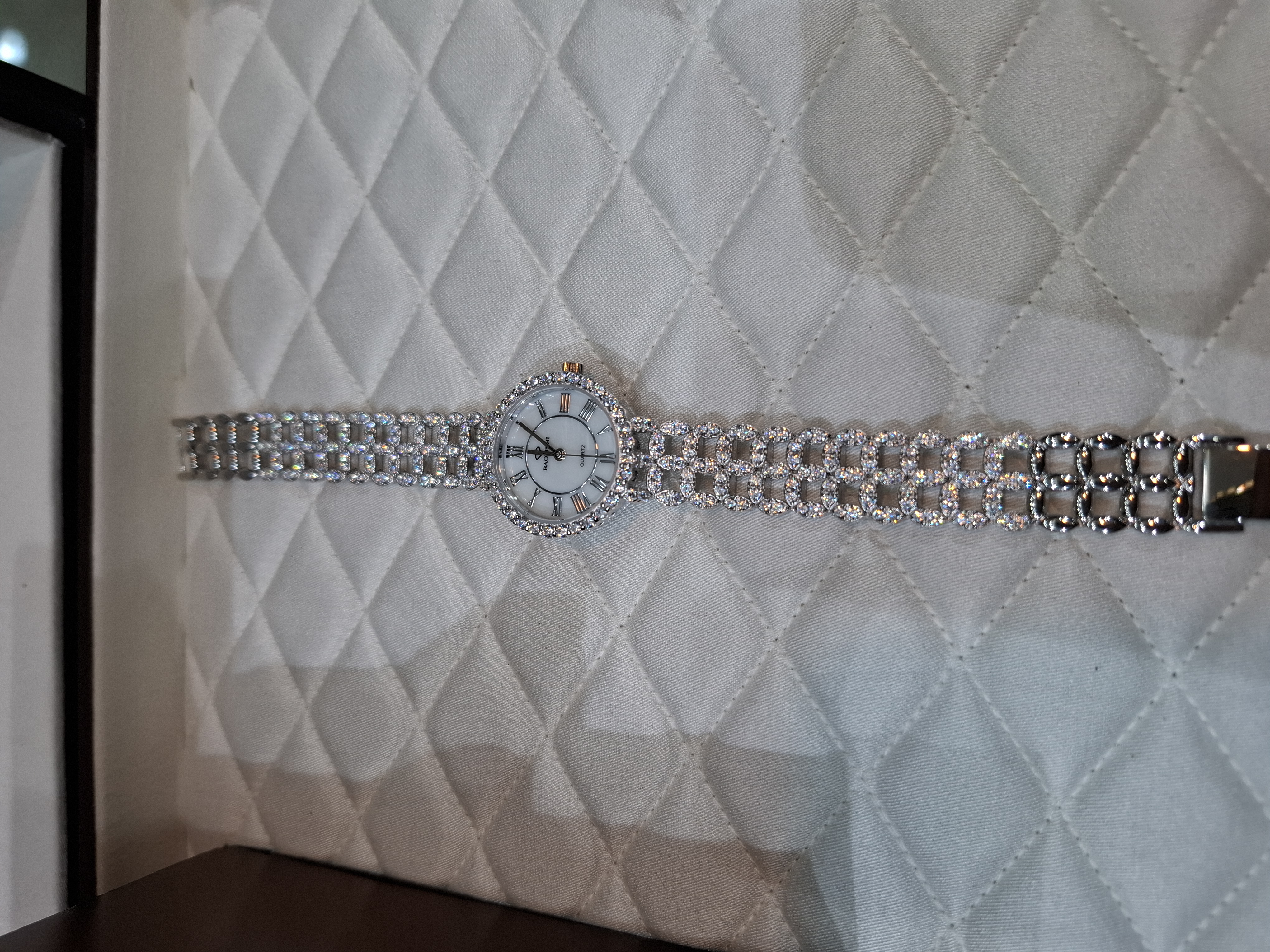 Luxury Silver Watch view 2