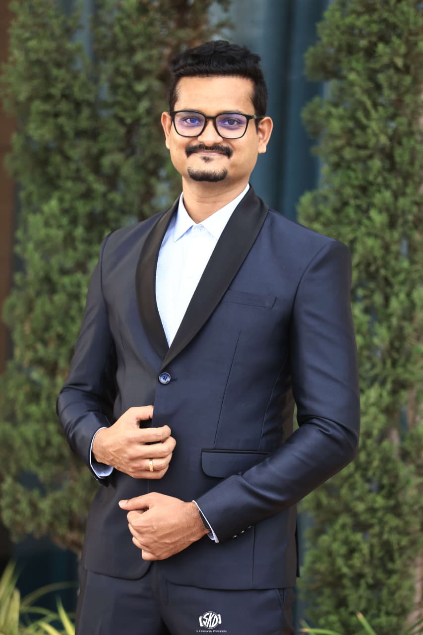 Mantra Clothing Blazer Suit view 2