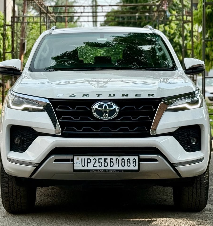 2025 Fortuner 4x2 Manual