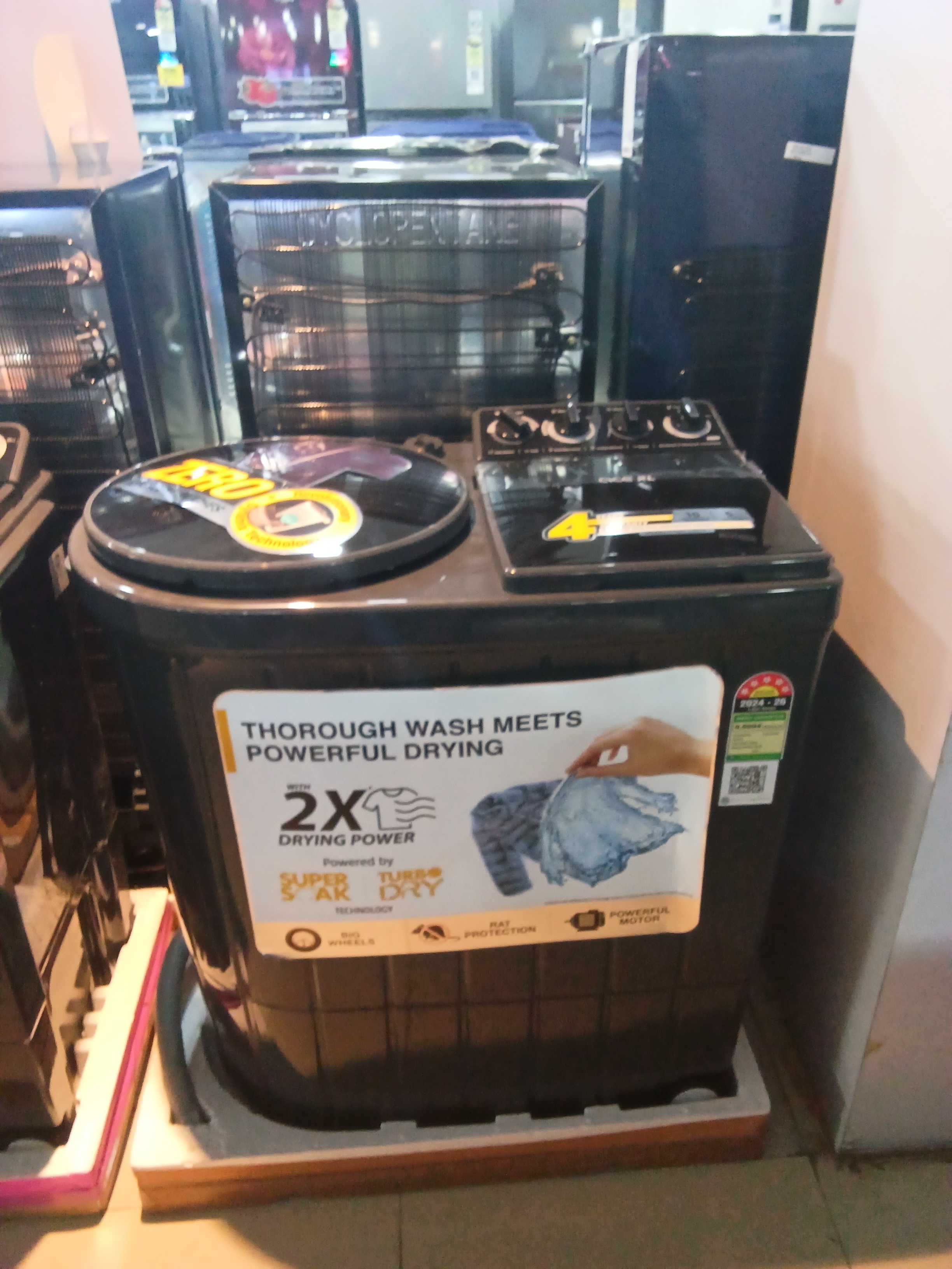 Eurotek Twin Tub Washing Machine view 2