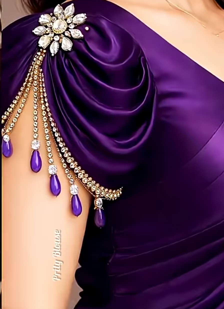 Prity Blouse view 3