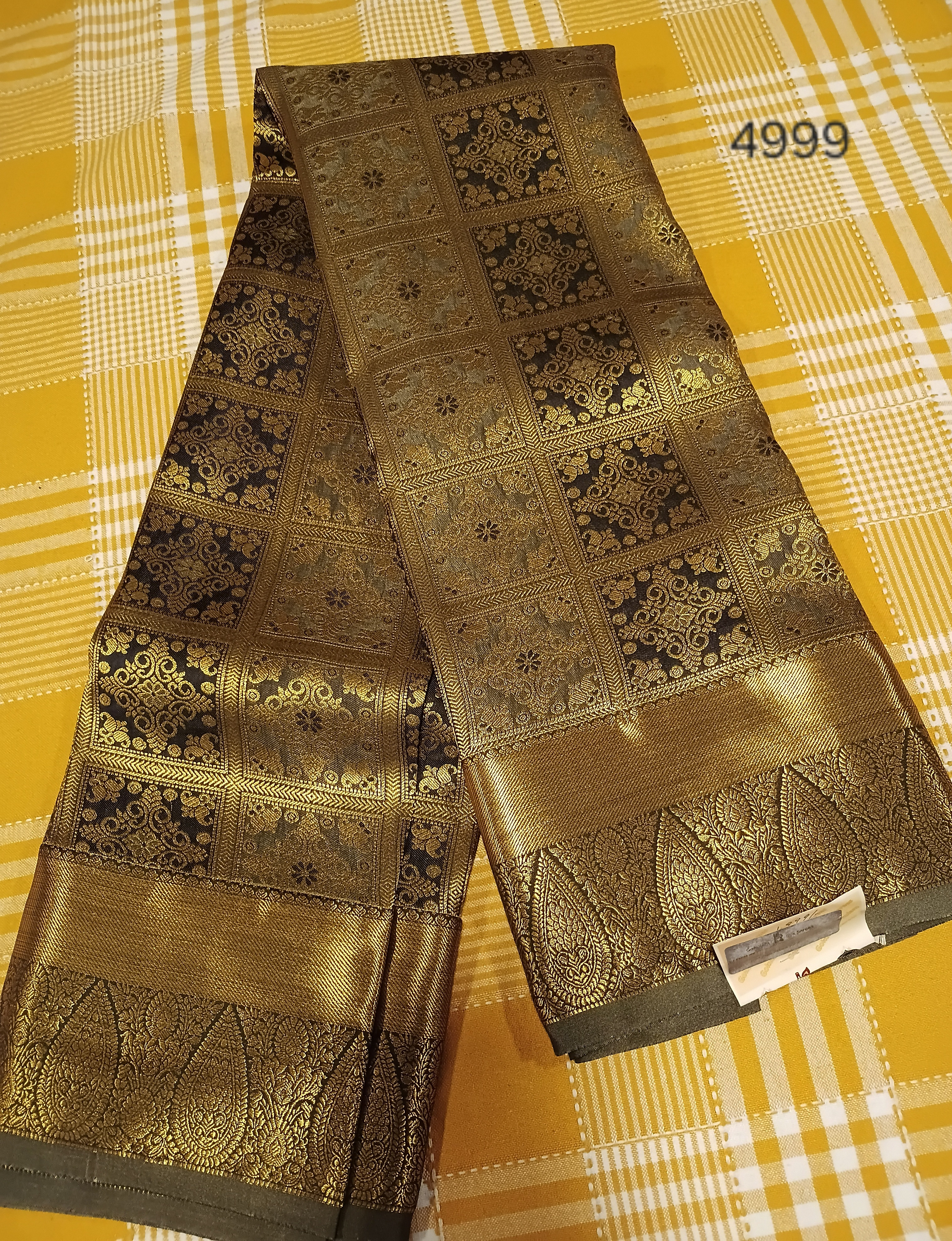 Semi Kanchi Silk Saree 115 view 2