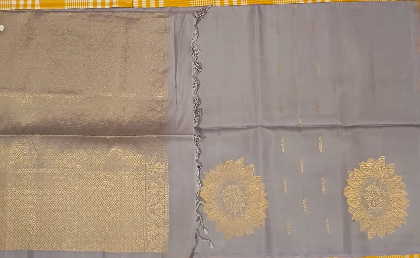 Pure Silk Saree 072 view 2