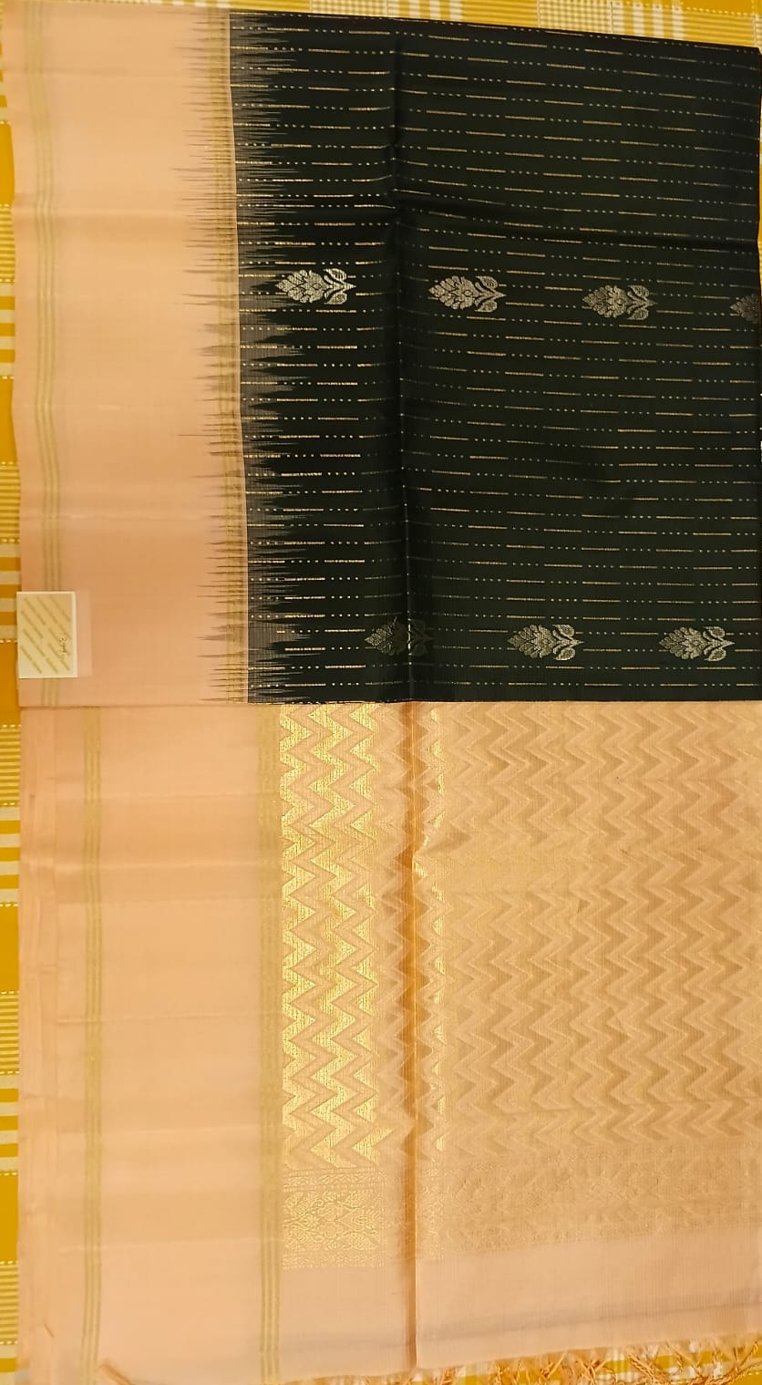 Pure Silk Saree 048 view 2
