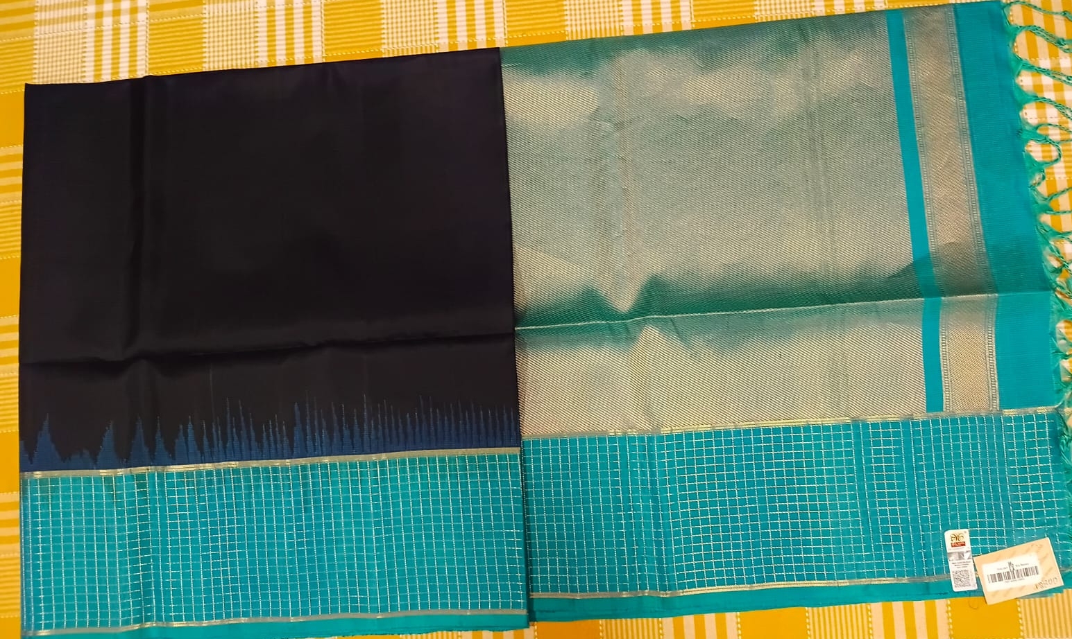 Pure Silk Saree 047 view 2