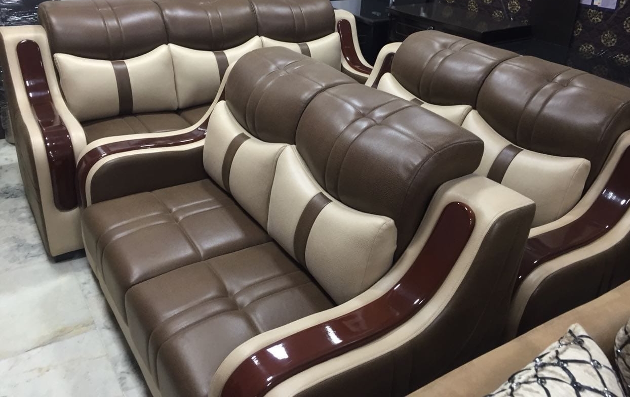 Elegant Leather Sofa Set view 2