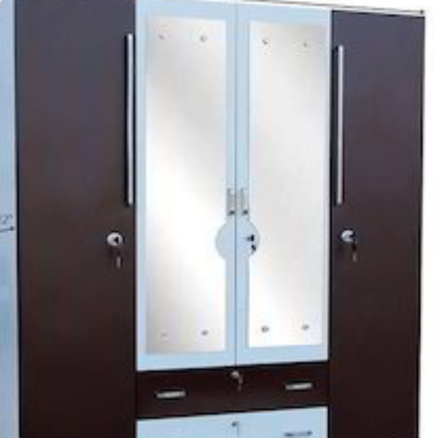 Mirrored Wardrobe view 2