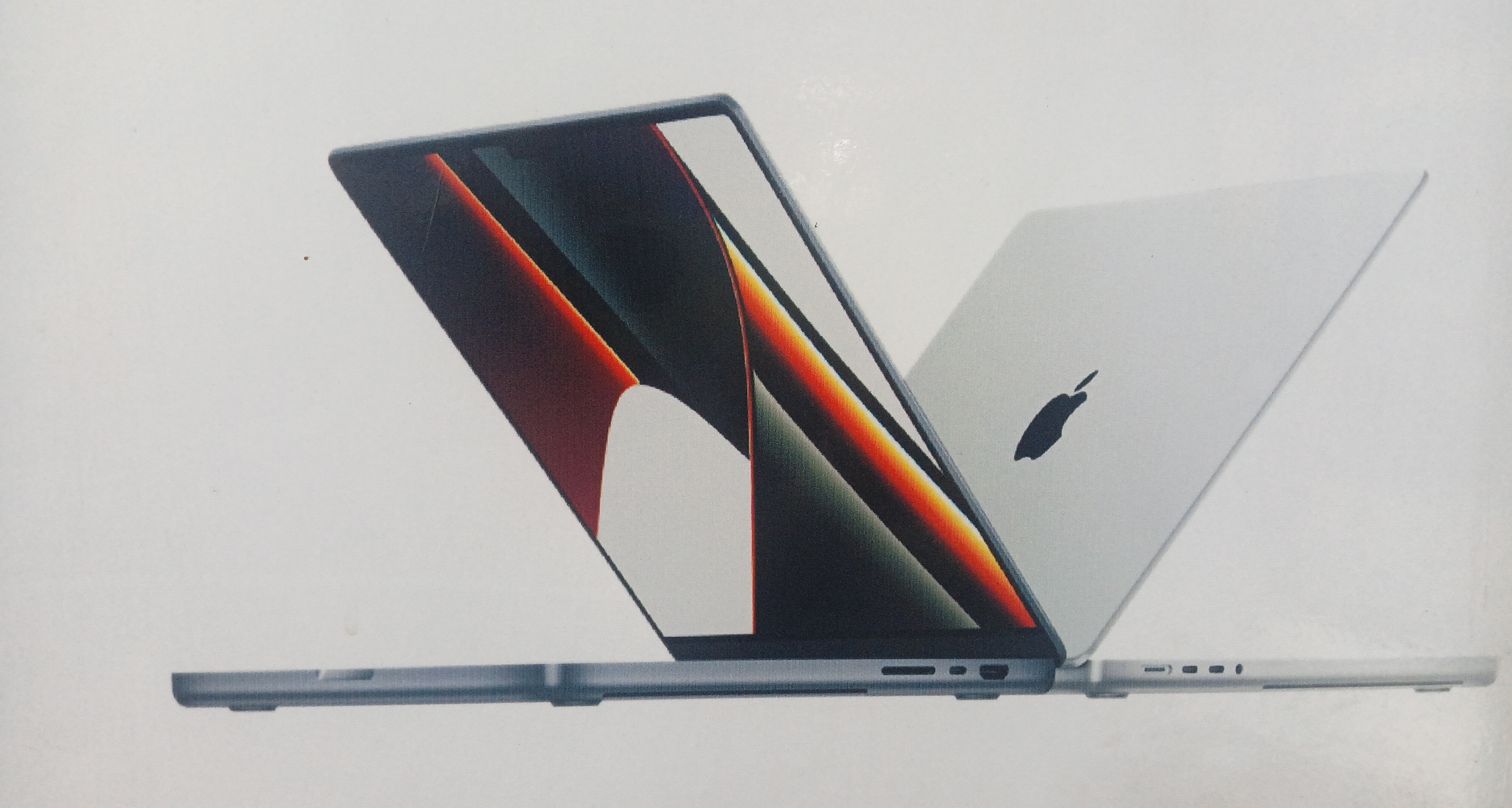 Apple MacBook Pro view 2