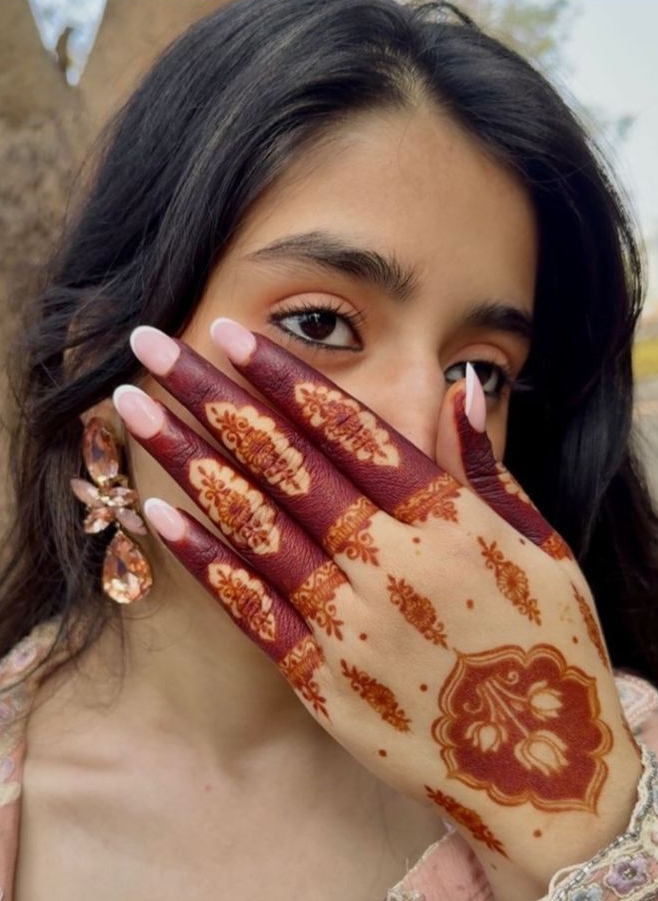 Bridal Henna Design view 2
