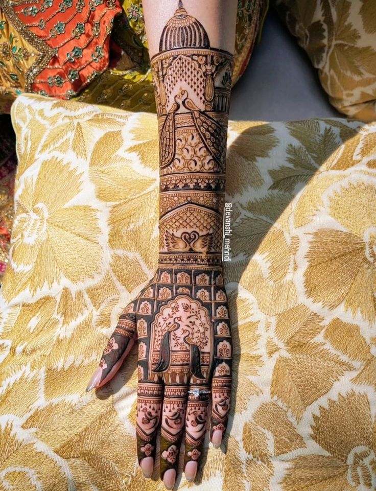 Intricate Bridal Mehndi Design view 2