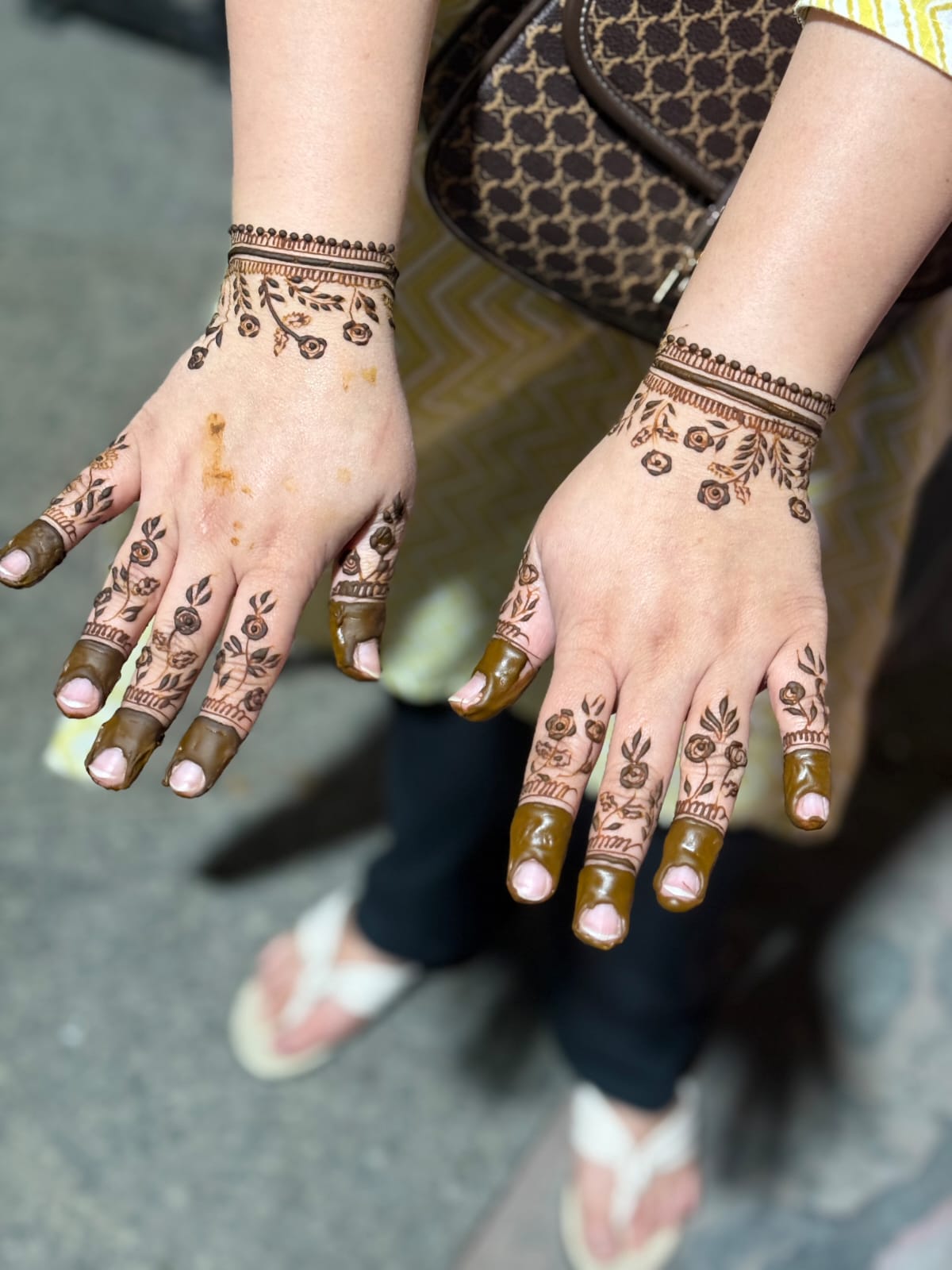 Floral Mehandi Design view 2