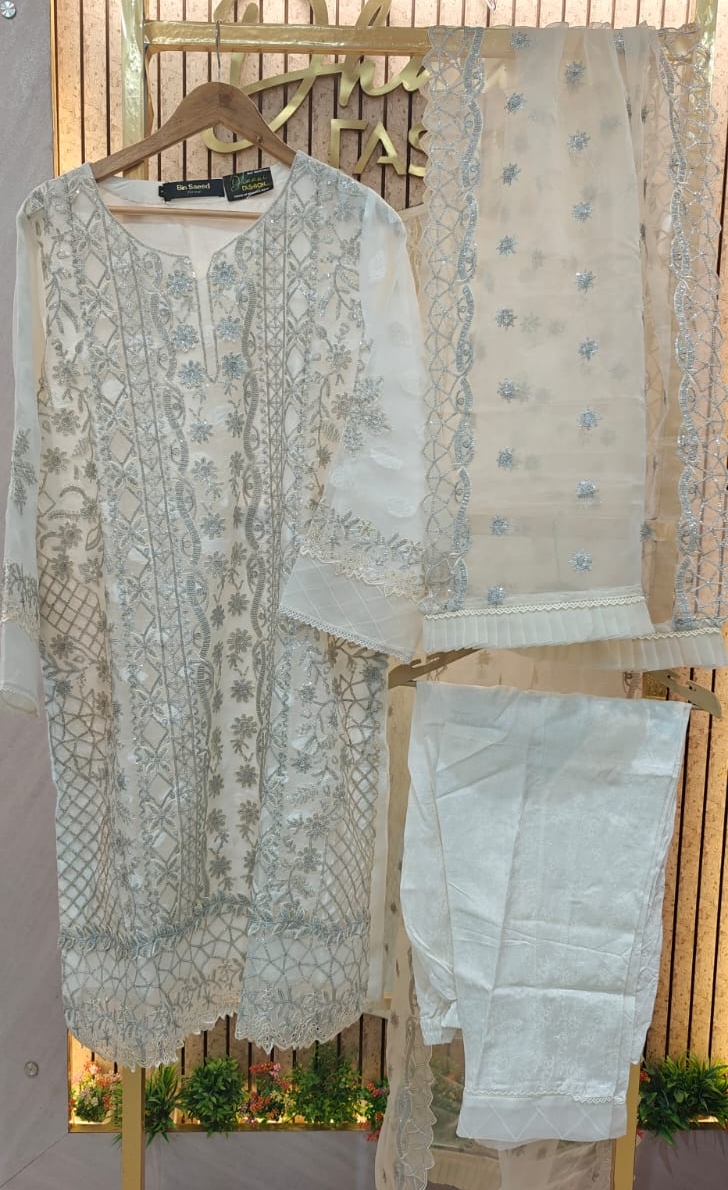 Heavy Embroidered Organza Stitch Suit - Off White  / DF0018 view 6