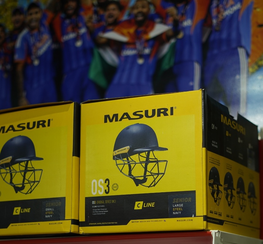 Masuri OS3 Cricket Helmet view 2