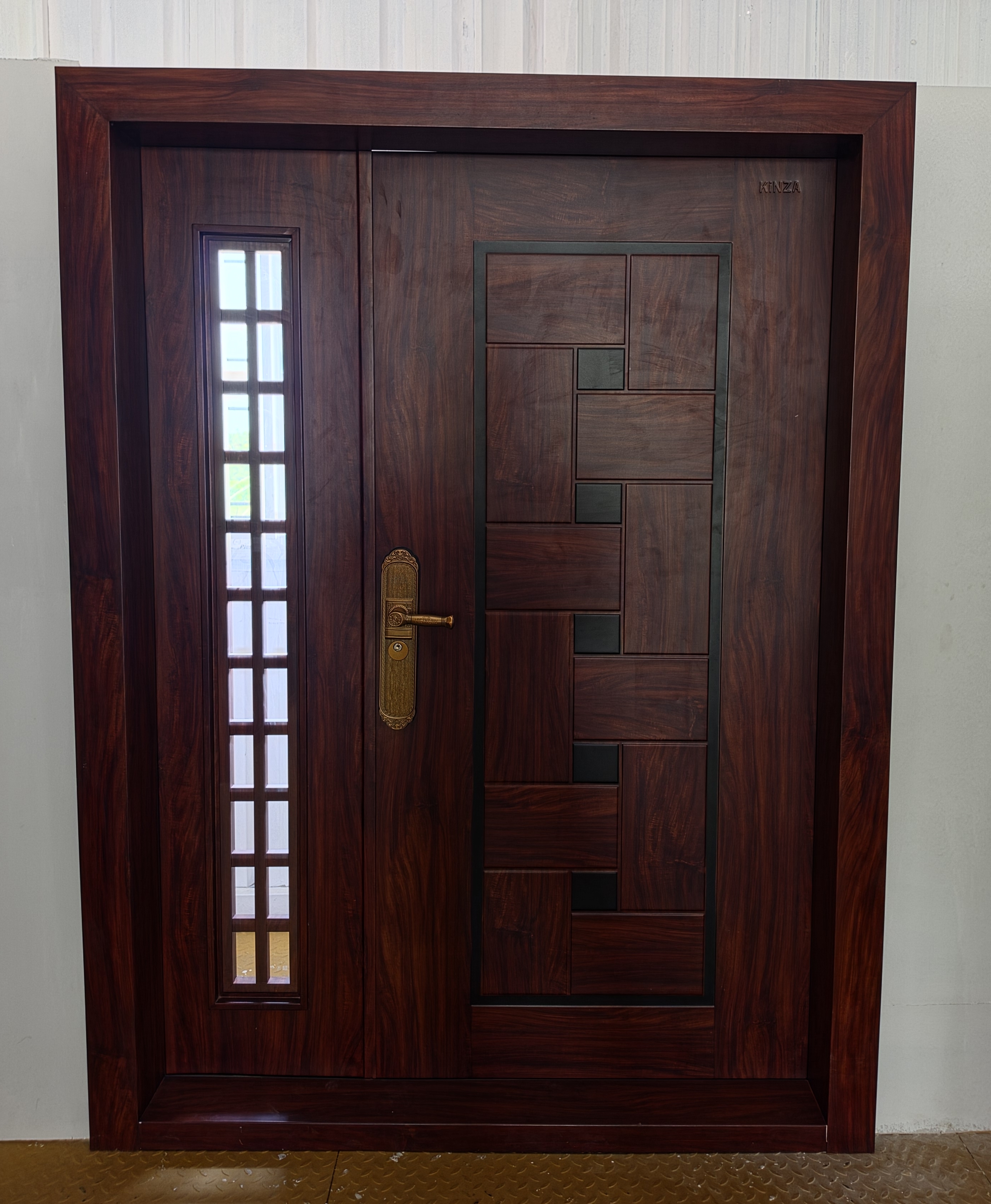 Kinza Wooden Door view 2