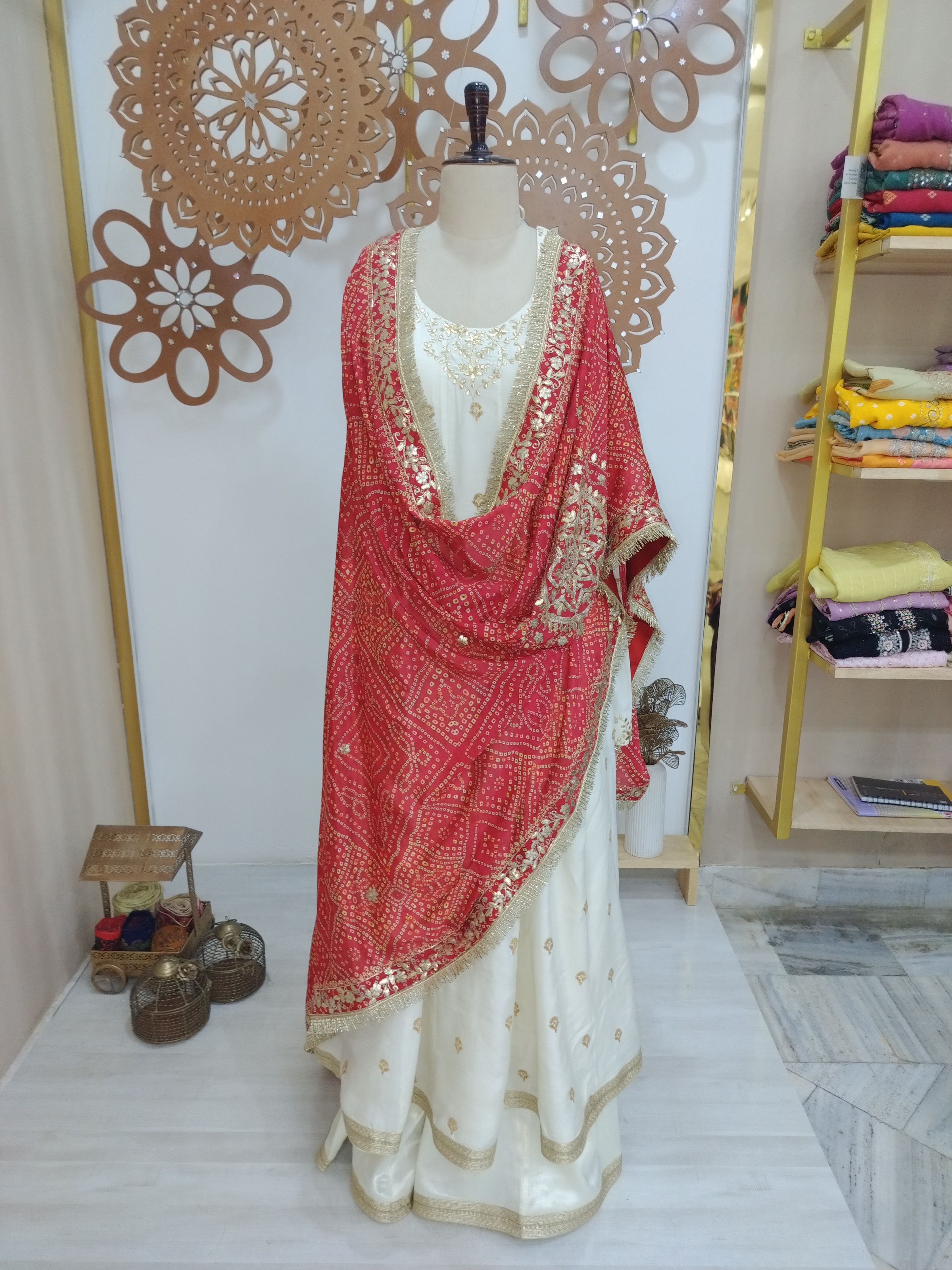 Traditional Ethnic Wear view 2