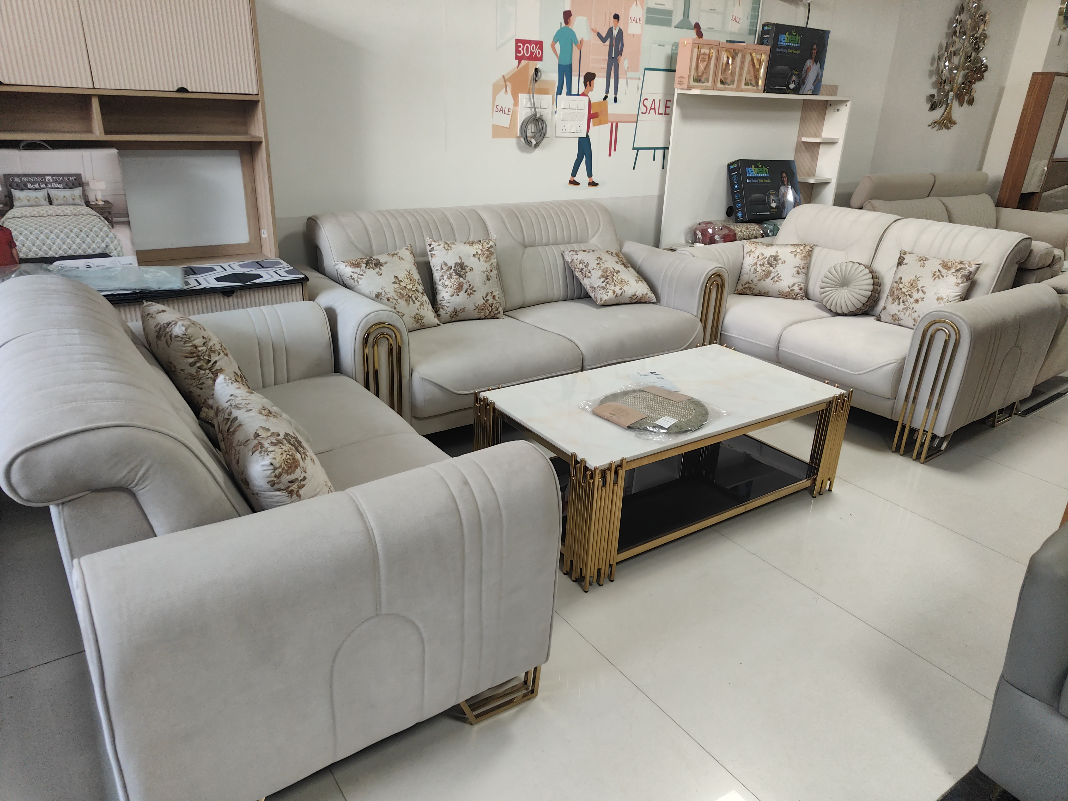 Elegant Sofa Set view 2
