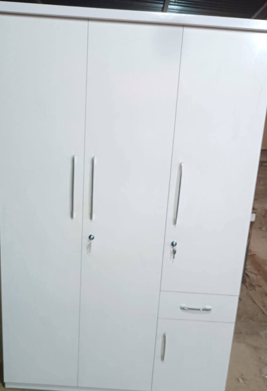 Modern White Wardrobe view 2