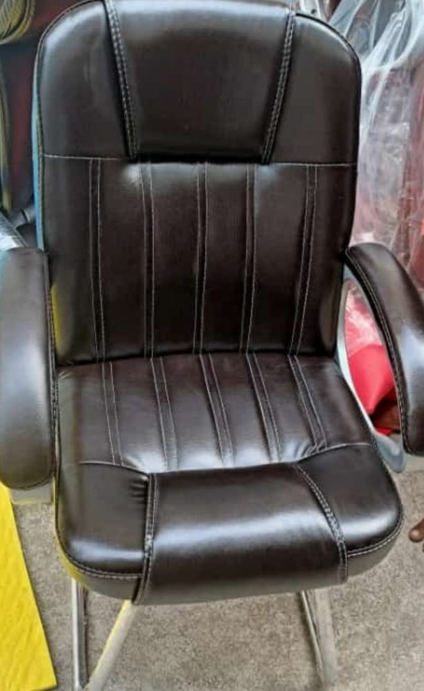 Premium Leather Office Chair view 2
