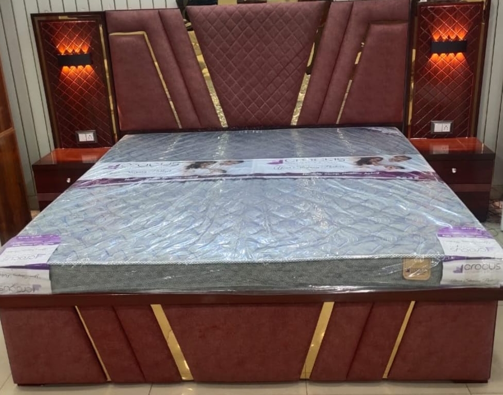 Crocus Luxury Bed view 2