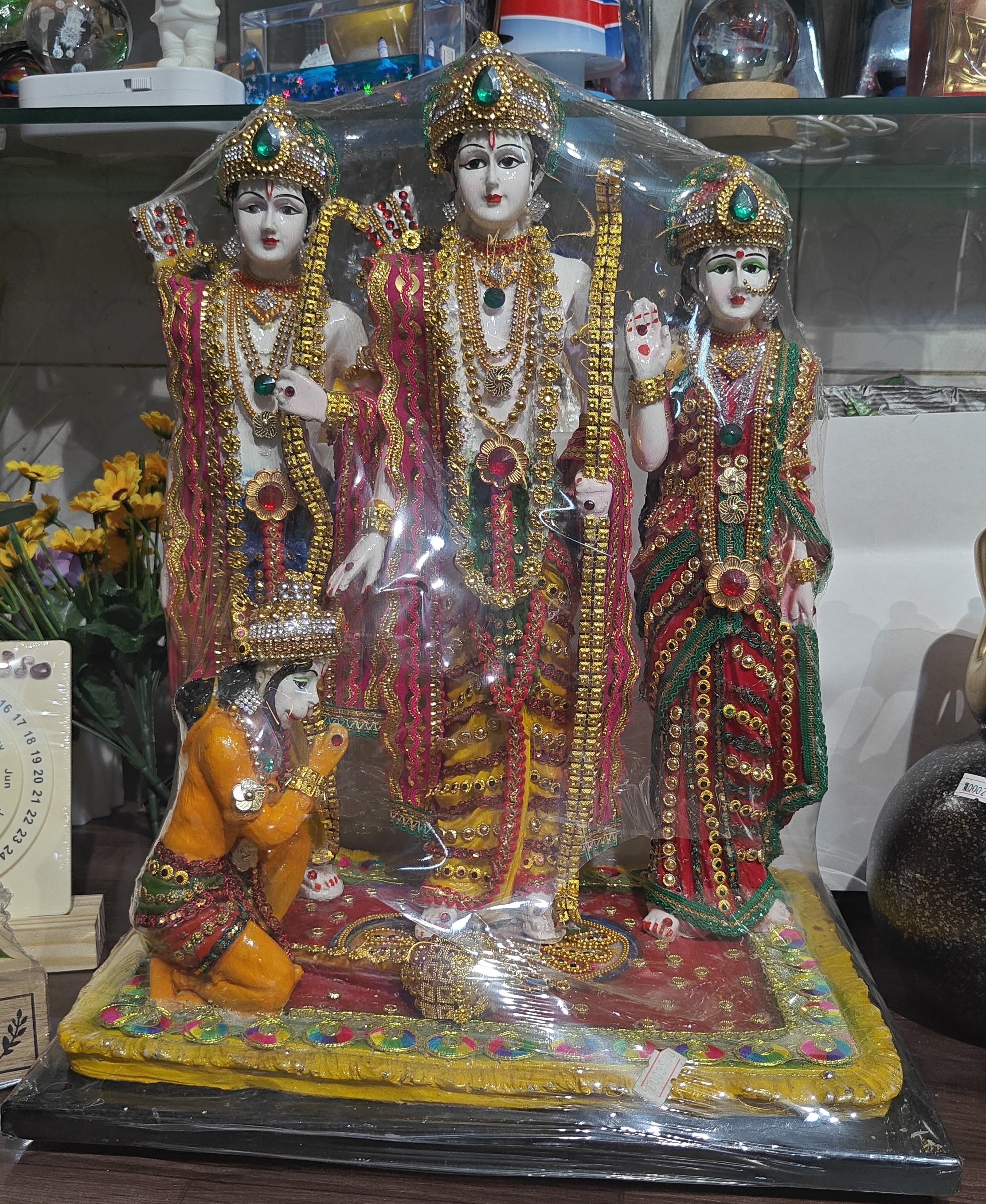 Idol Set of Lord Rama and Sita view 2
