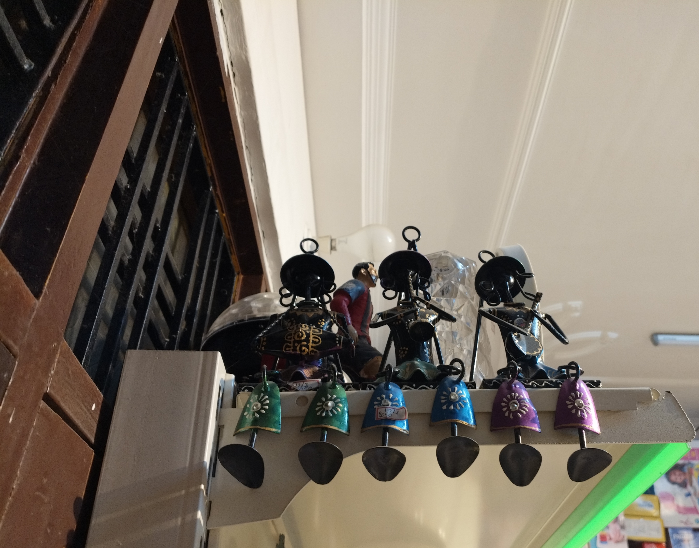 Decorative Metal Figurines view 2
