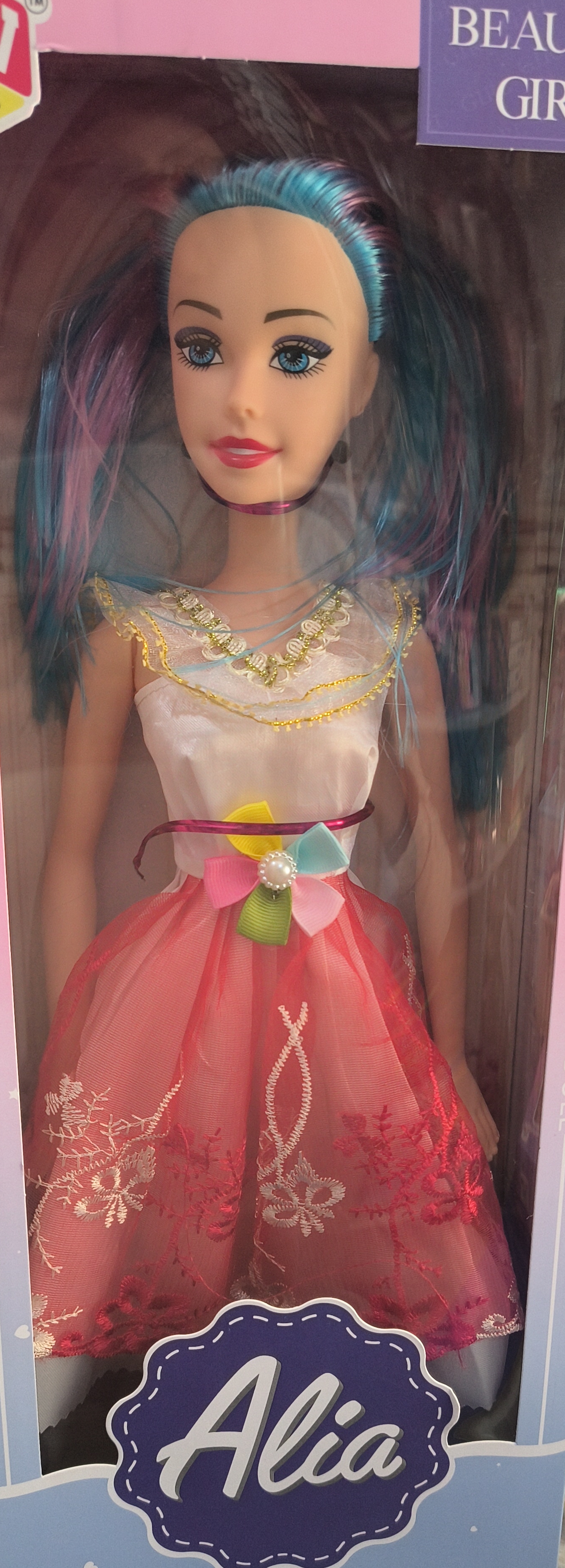 Alia Doll view 2