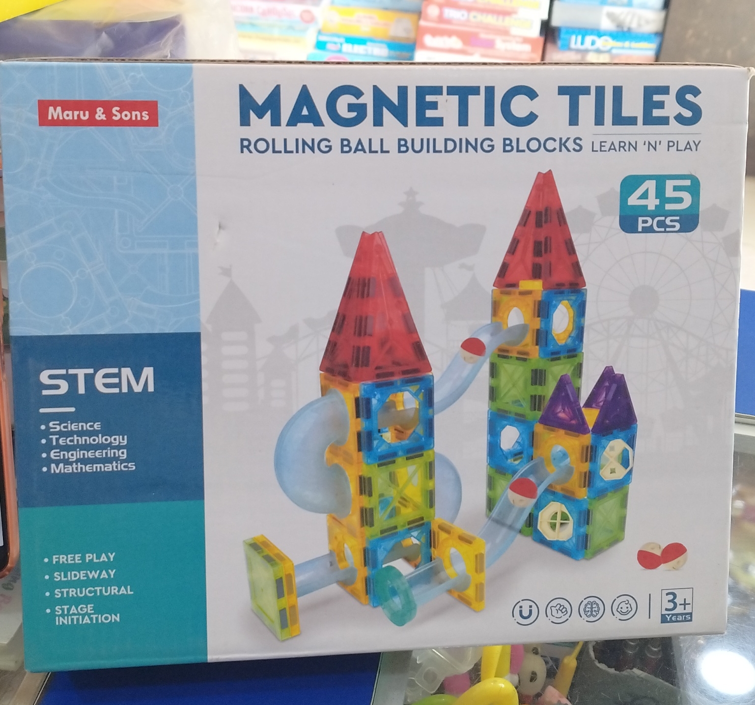 Magnetic Tiles Maru & Sons view 2