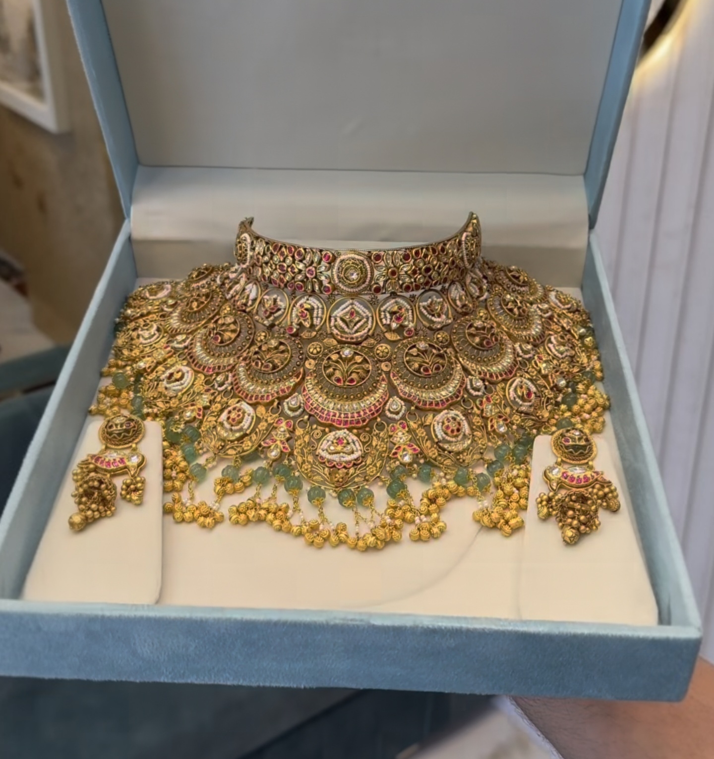 Traditional Bridal Necklace Set view 2