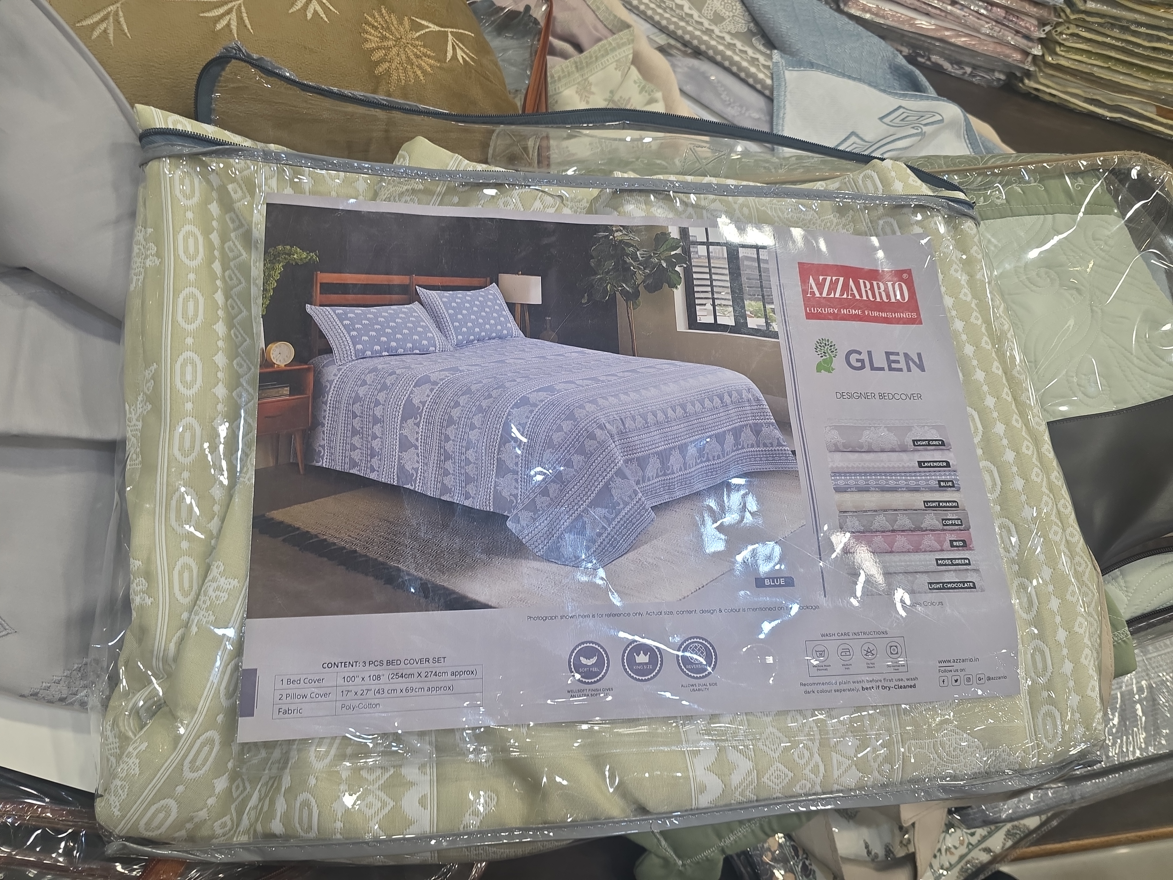 Azzario Glen Designer Bedcover view 2