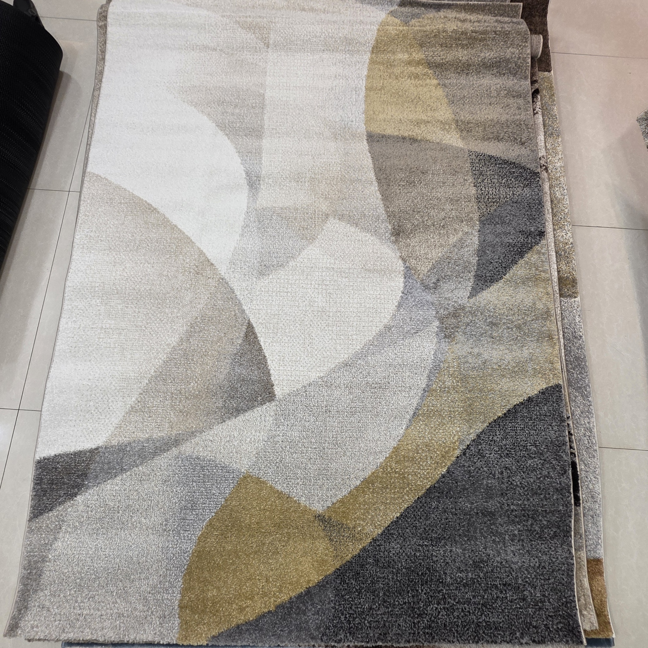 Modern Abstract Area Rug. view 2