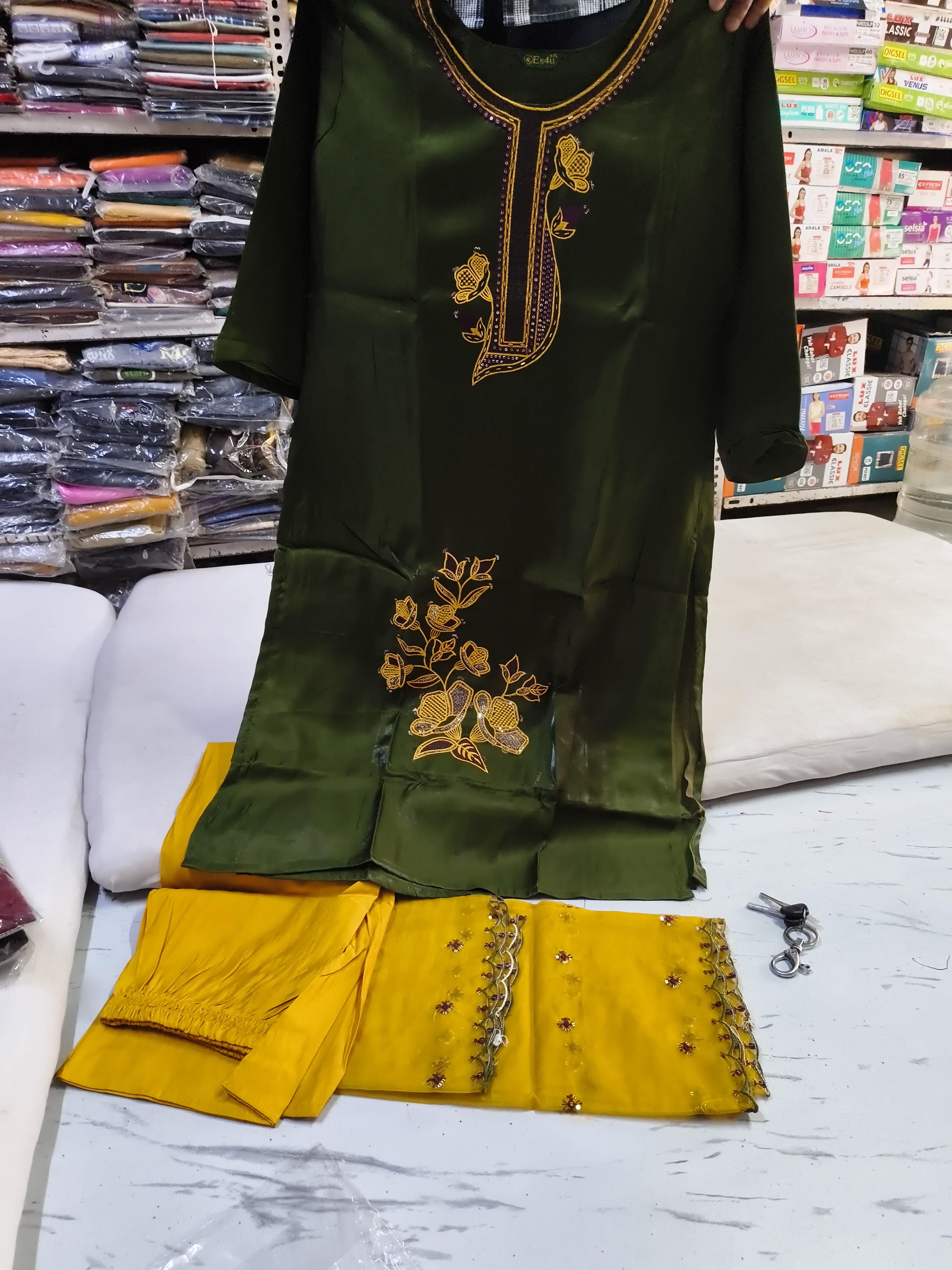 Edel Kurti Set view 2