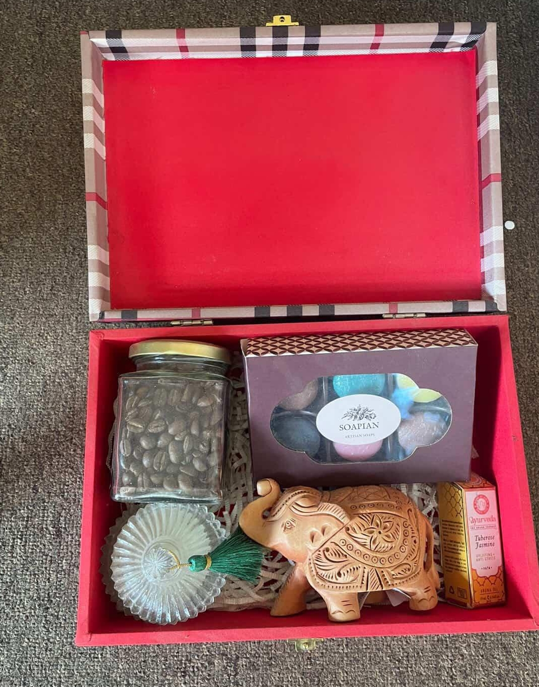 Luxury Gift Box view 2