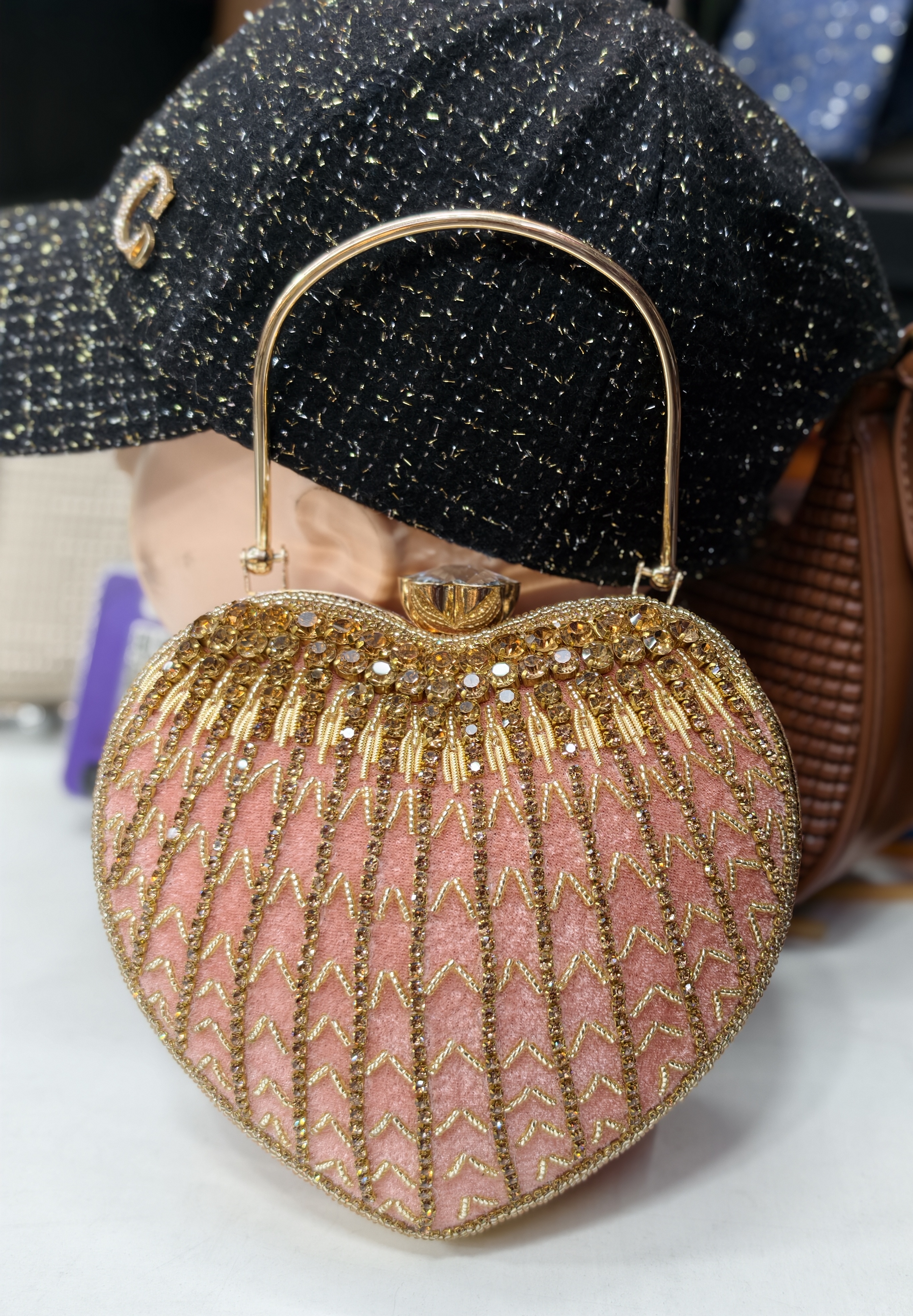 Jeweled Heart Clutch002 view 2