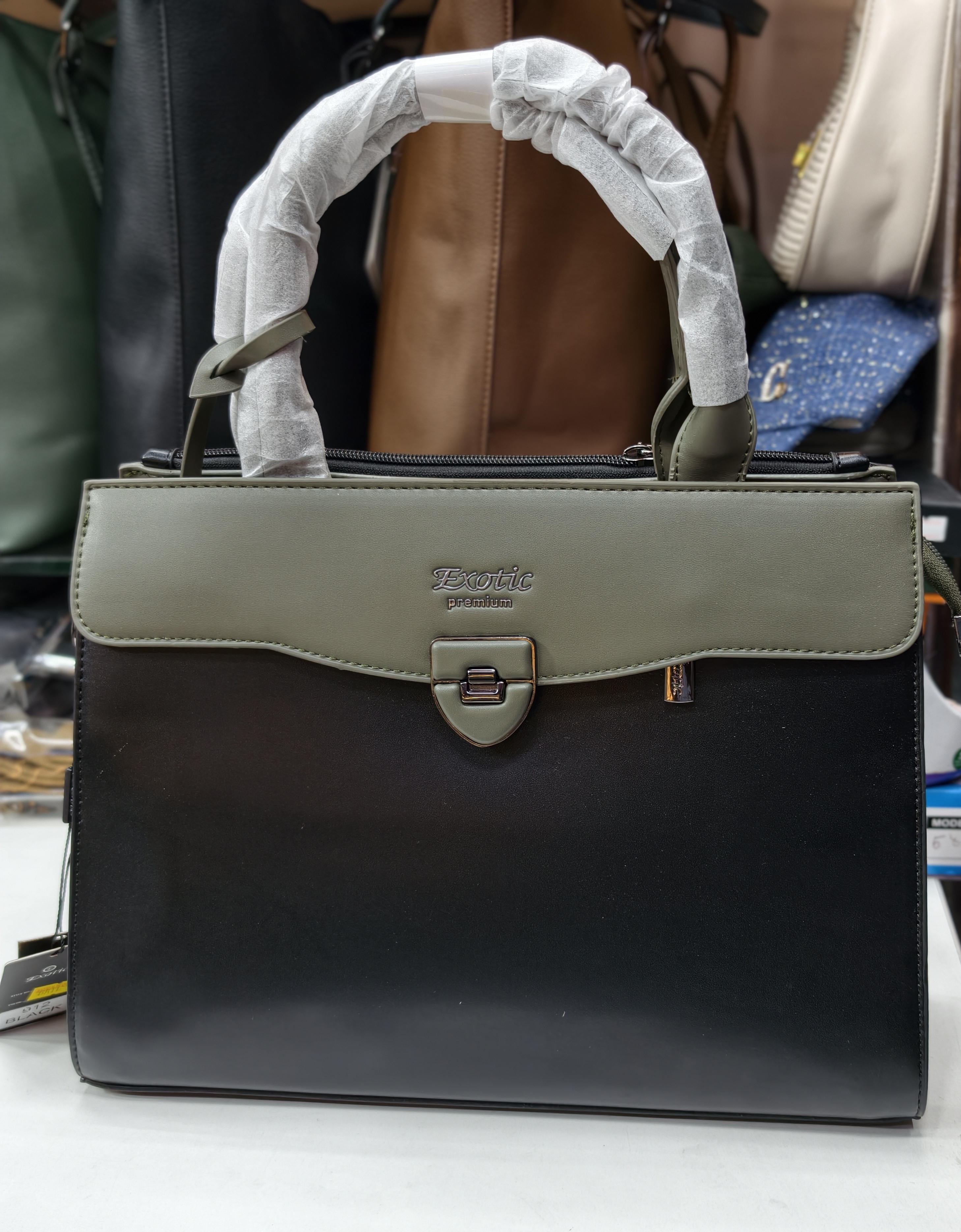 Exotic Premium Handbag Green 4 view 2