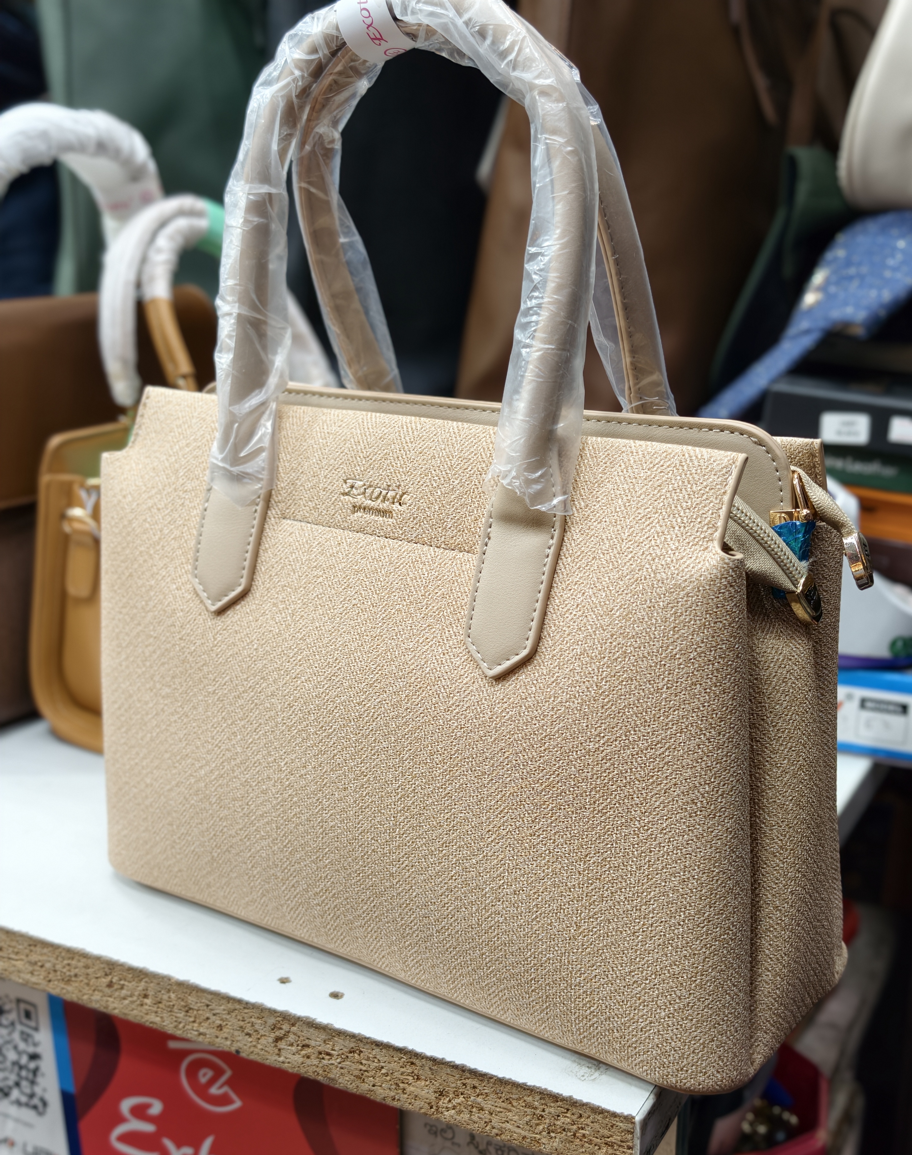 Exotic Handbag Beige view 2