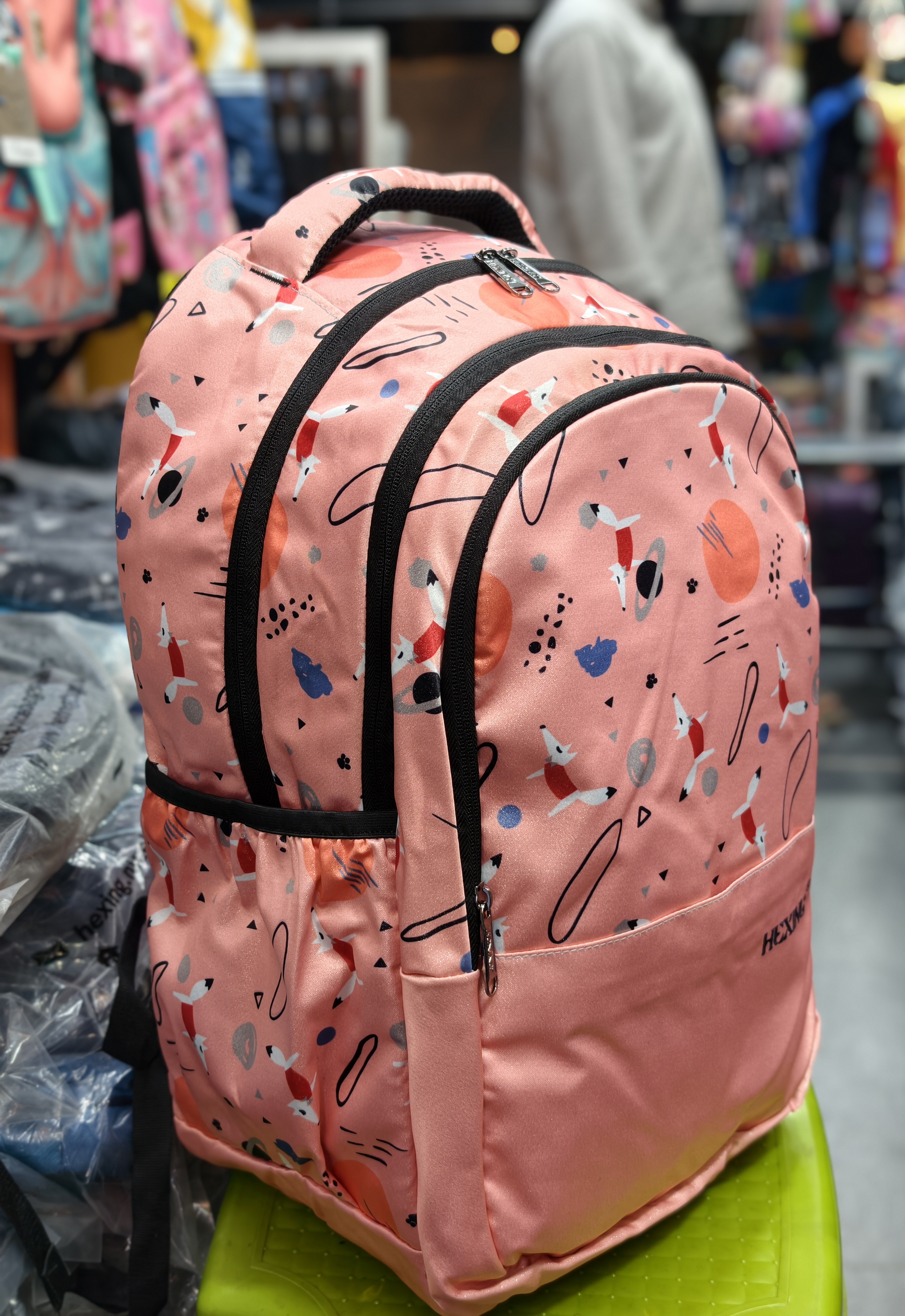 Hexin School Backpack view 2