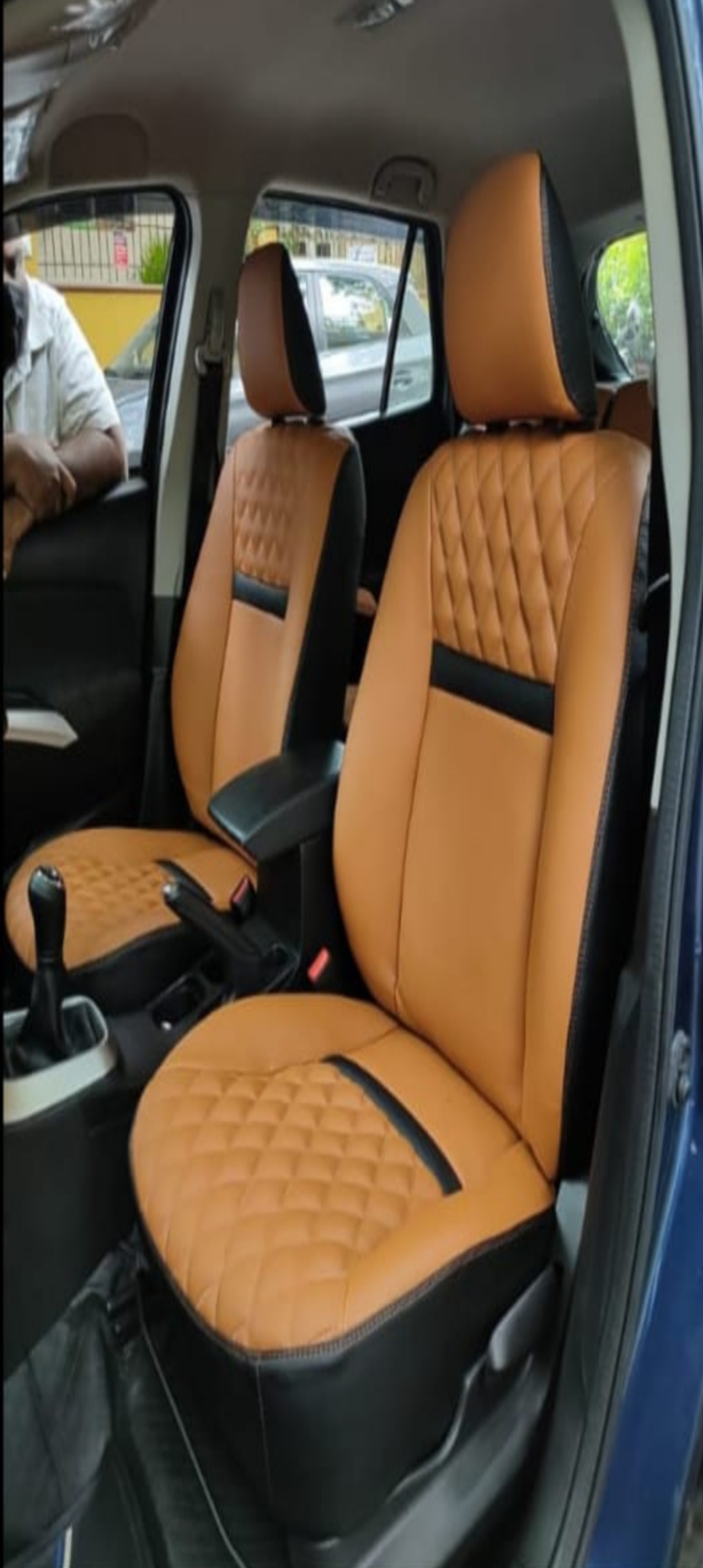 Hyundai i20 Seat Covers view 2