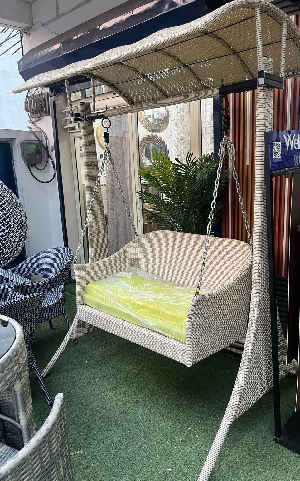 Premium Swing view 2