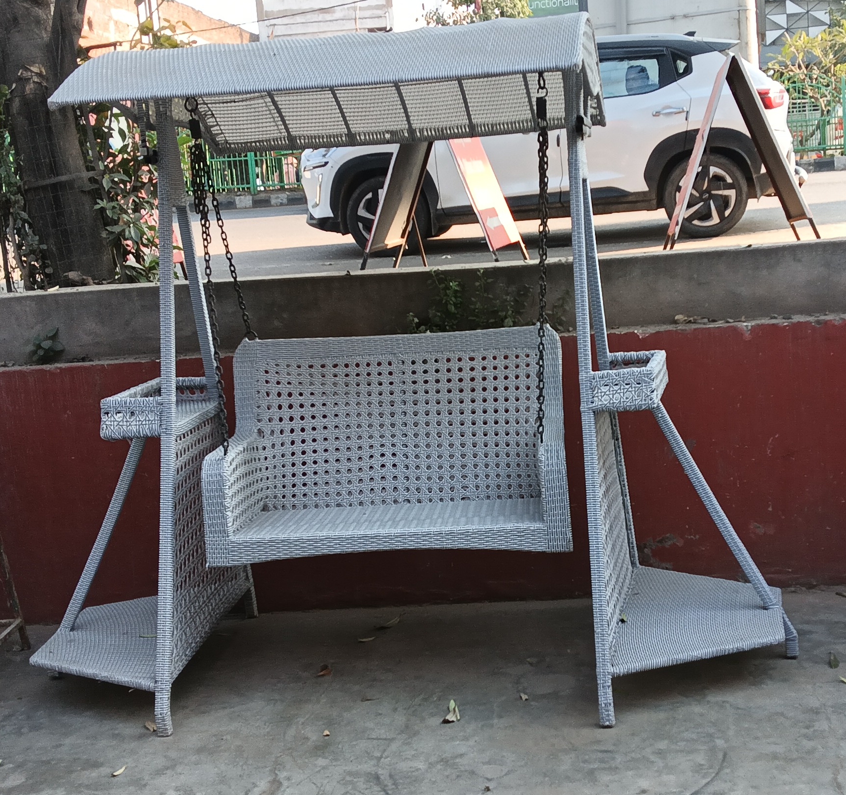Modern Swing view 2