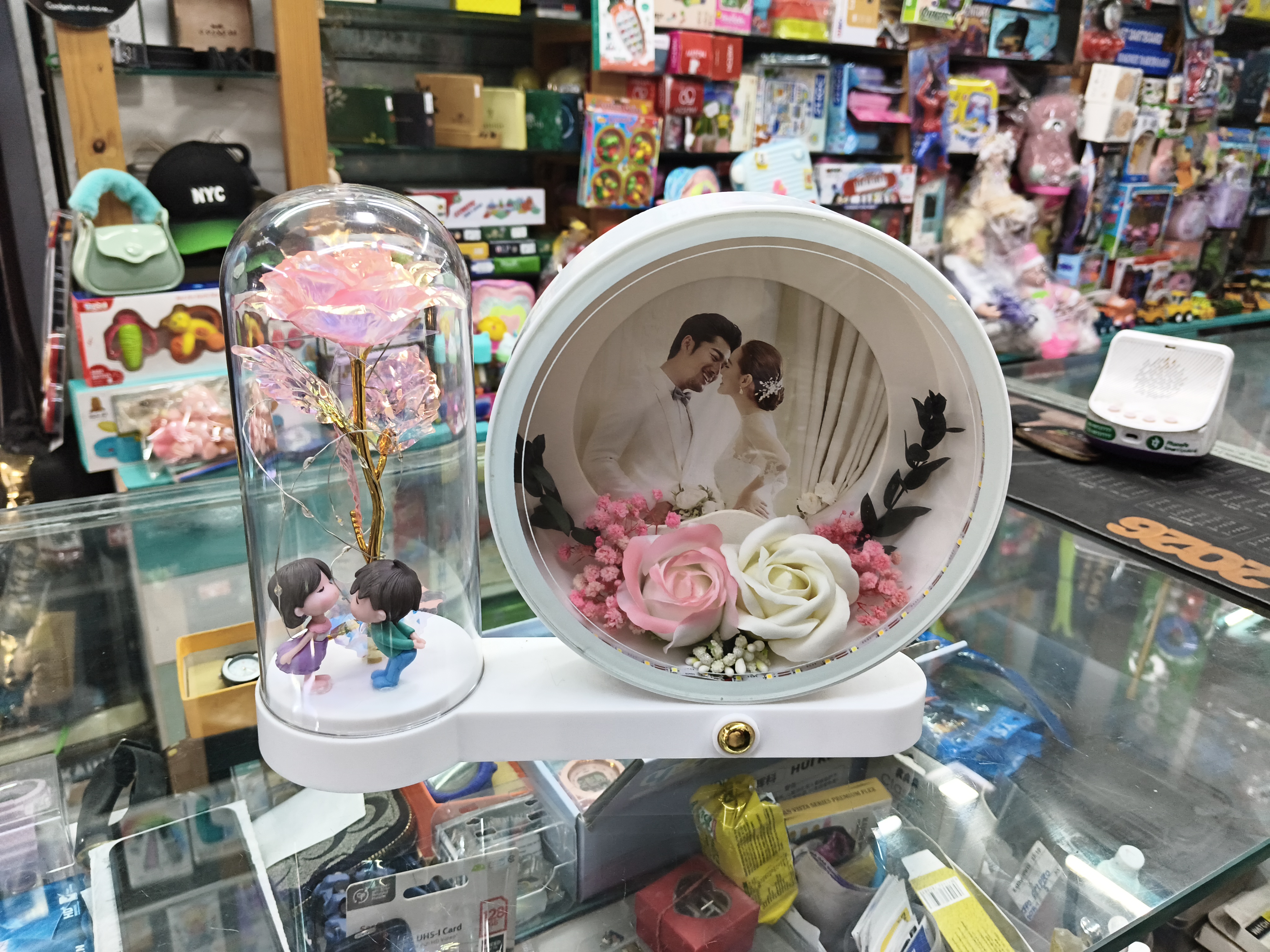 Romantic LED Rotating Photo Frame view 2